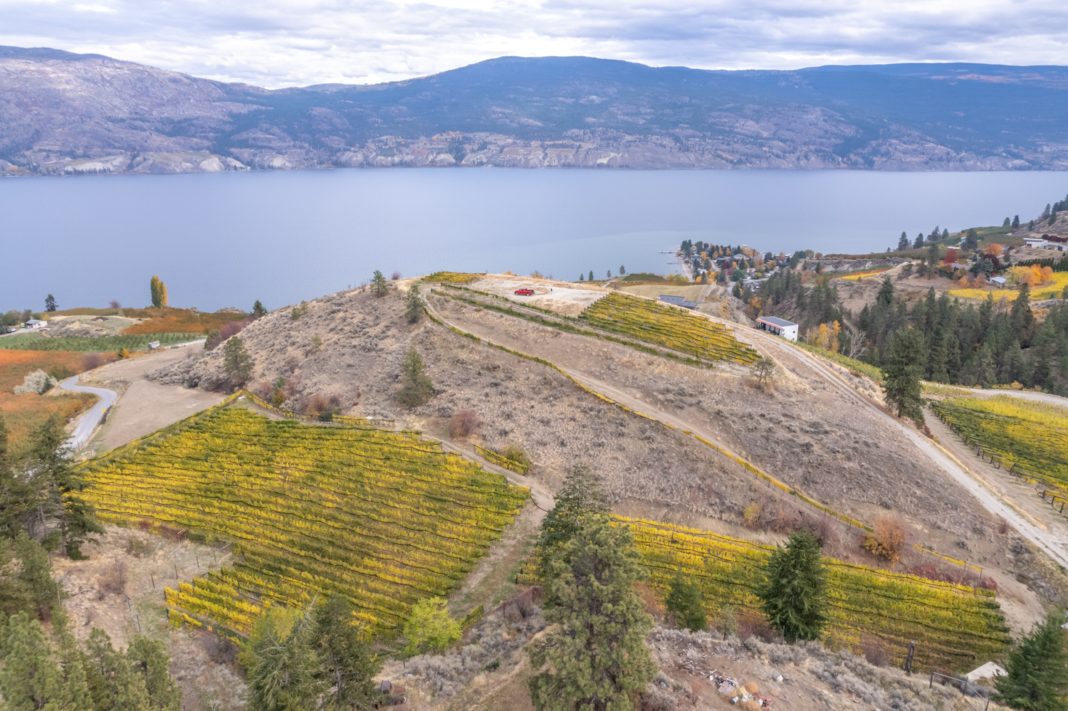 19741 Matsu Drive Summerland