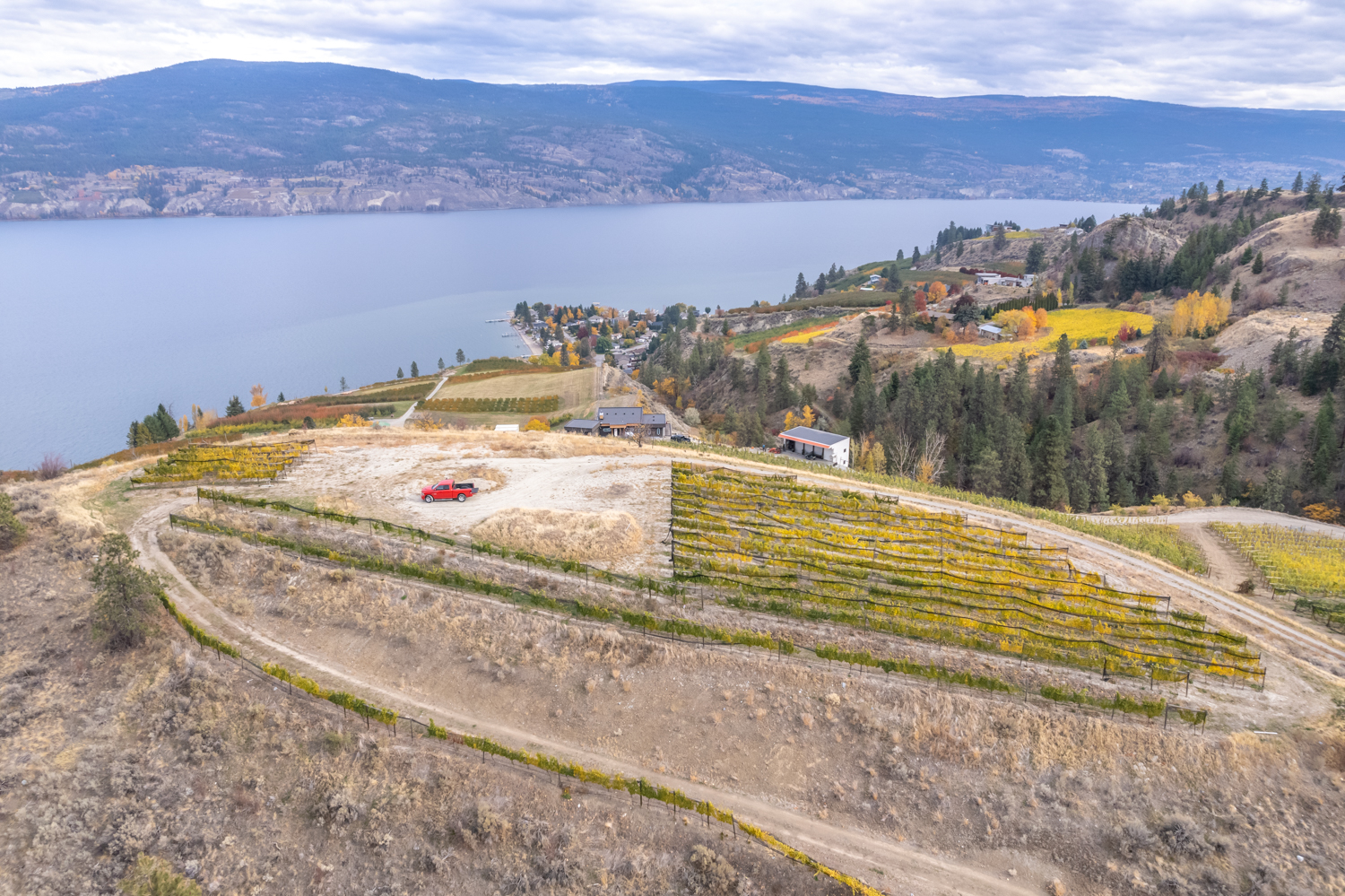 19741 Matsu Drive Summerland