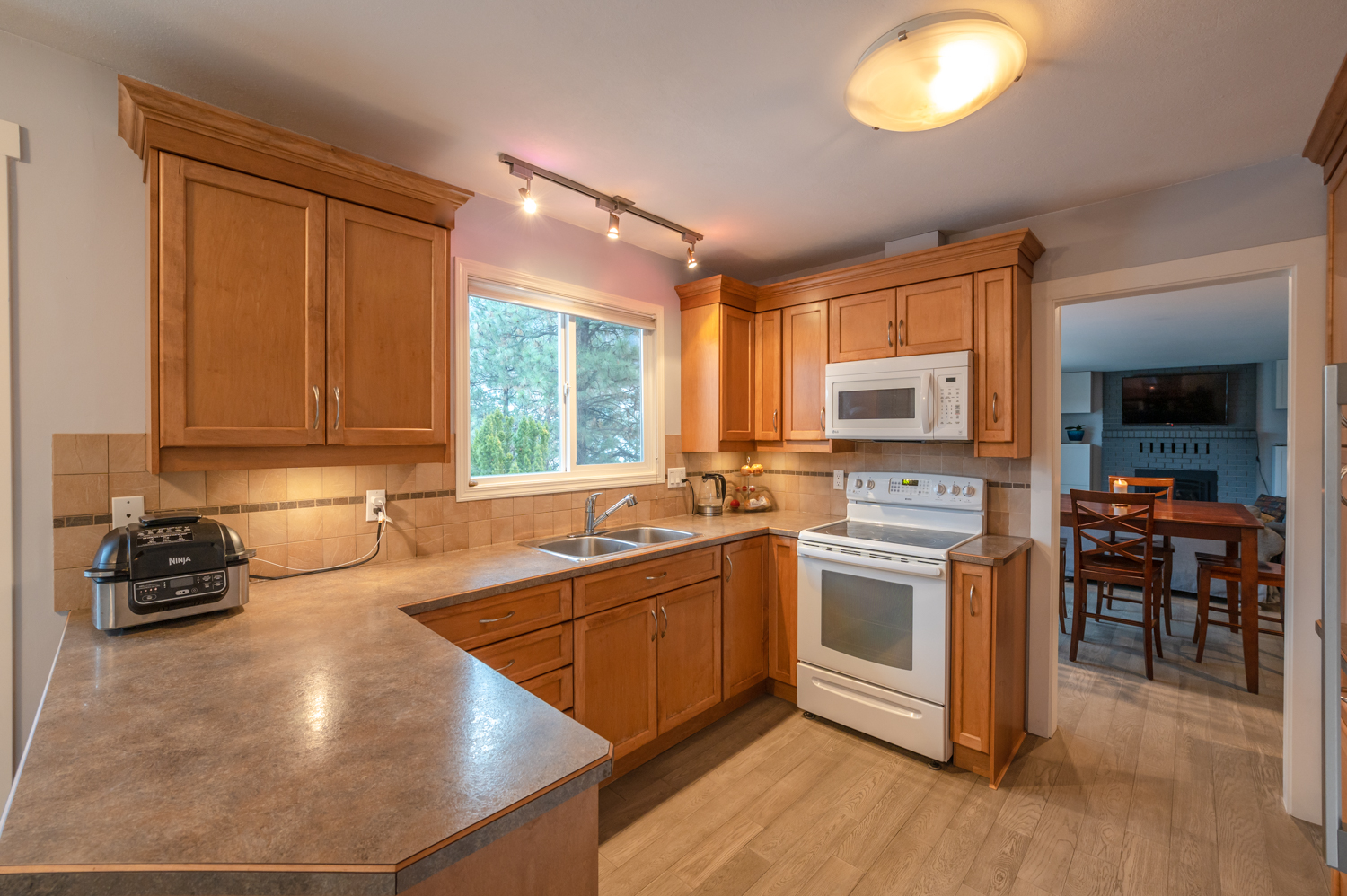 10838 Dunham Crescent Summerland V0H1Z2