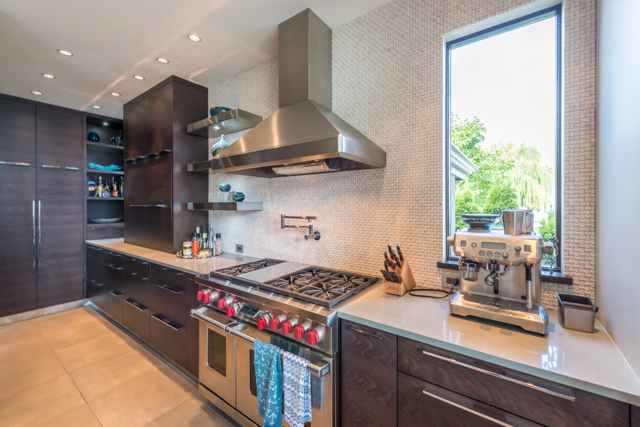 15803 Lakeshore Drive N Summerland V0H 1Z6