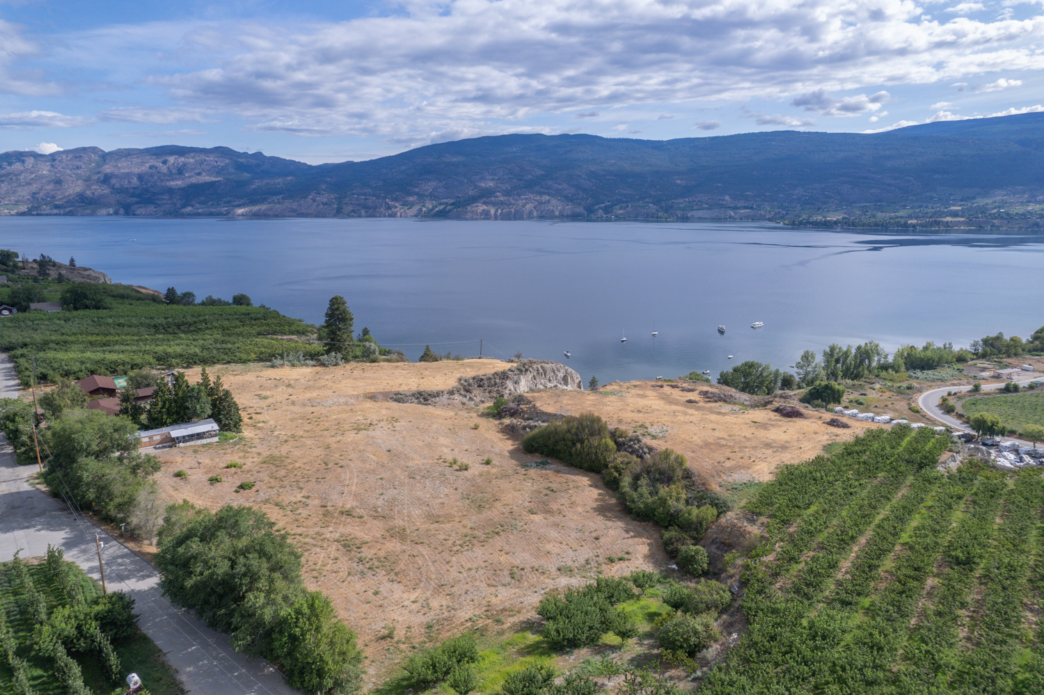 8607 Front Bench Road Summerland