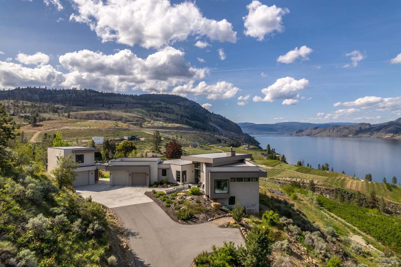 18614 Whitfield Road Summerland