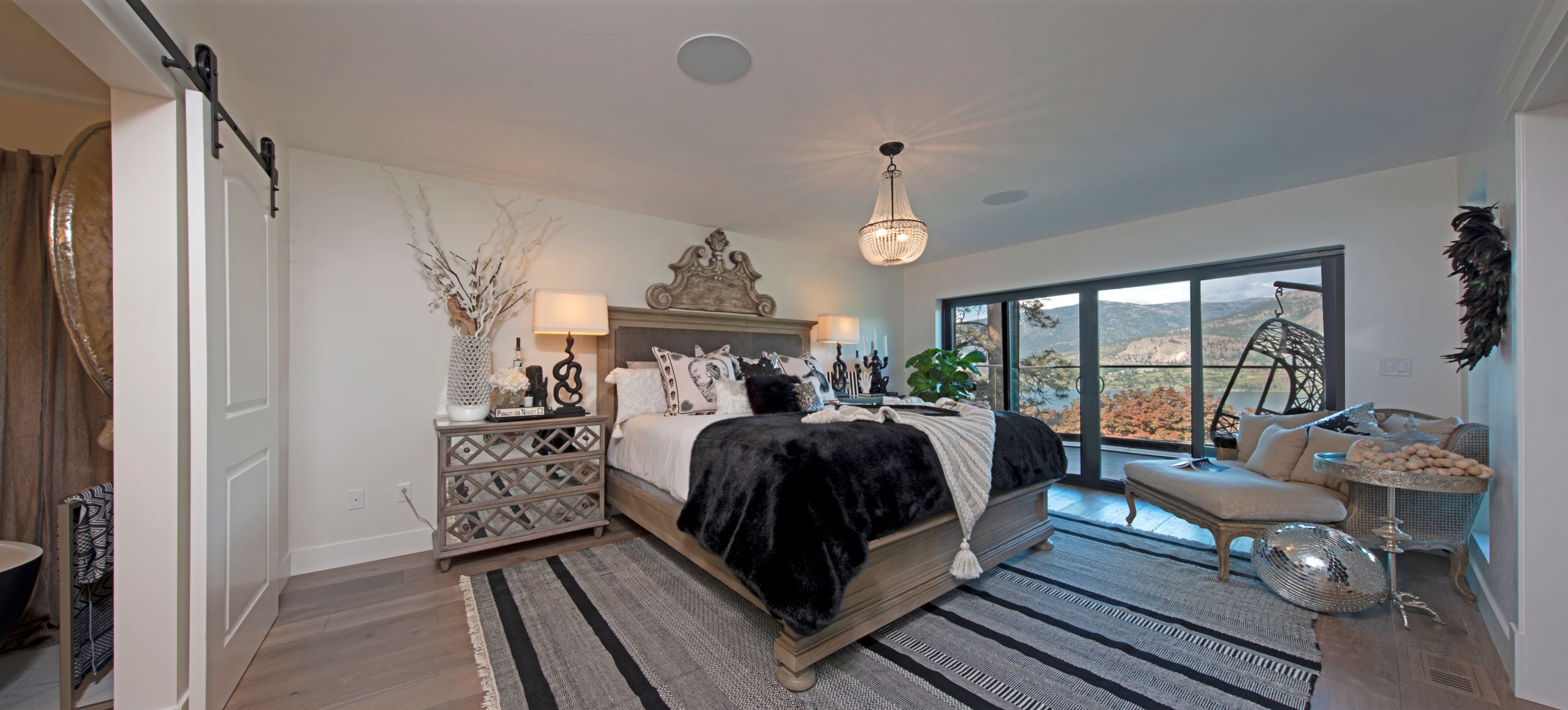 283 Clifton Road North Kelowna V1V 1N3