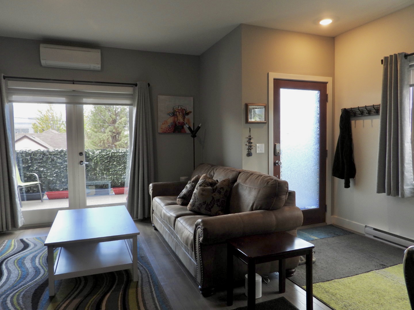 564,576, & 580 Ellis Street Penticton V2A 4M3