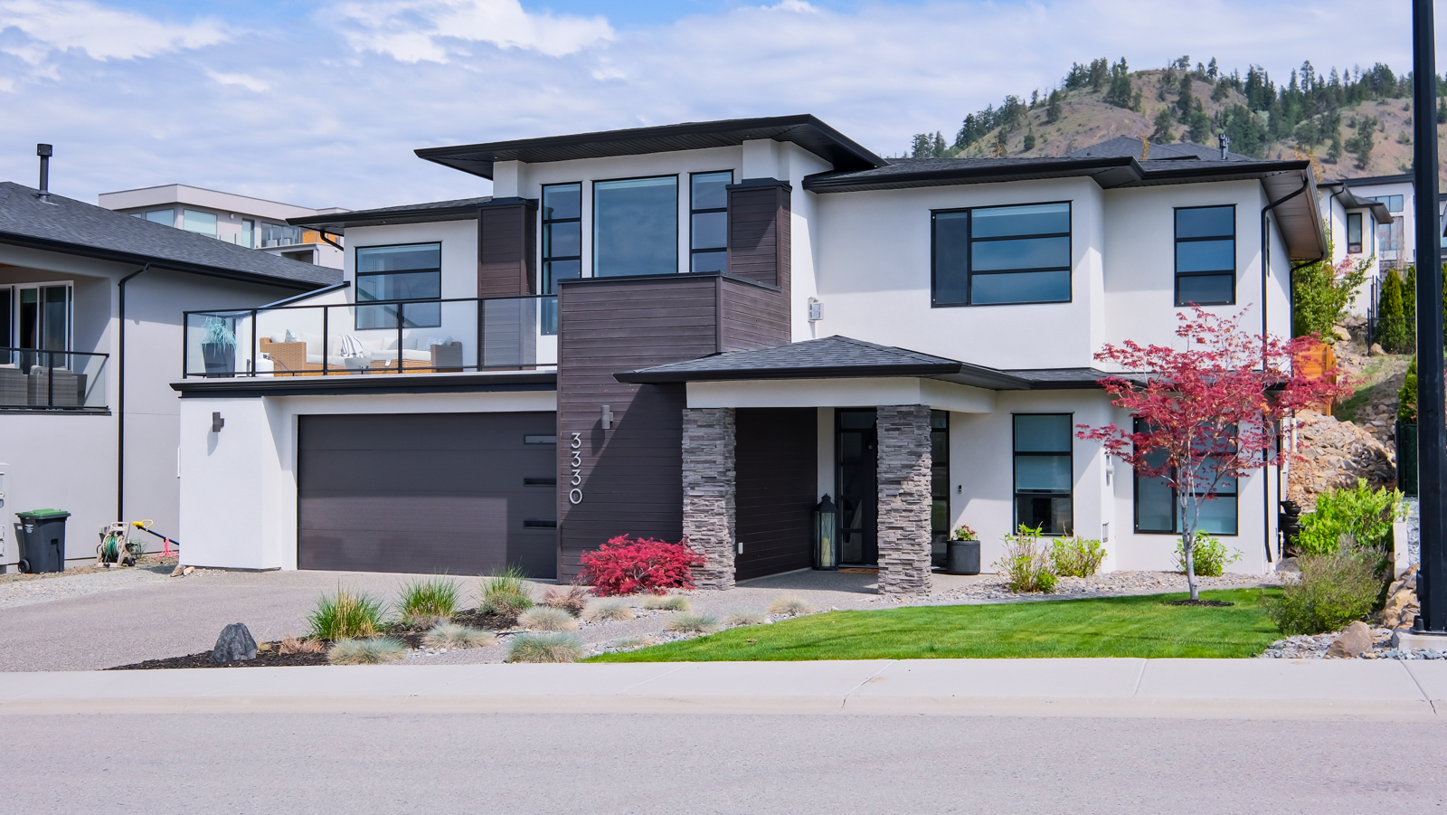 3330 Vineyard View Drive