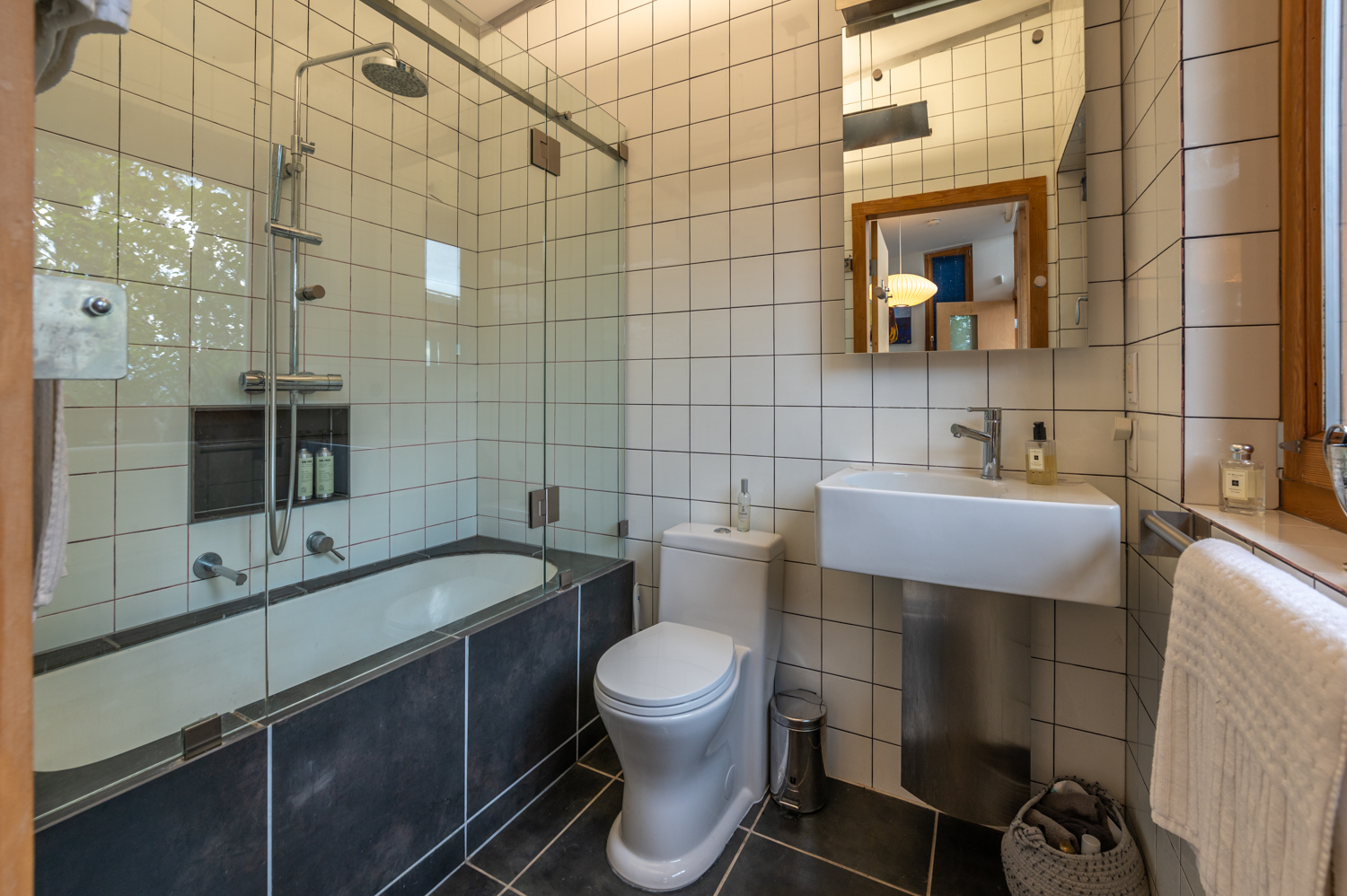 2843 Arawana Place Naramata V0H1N1
