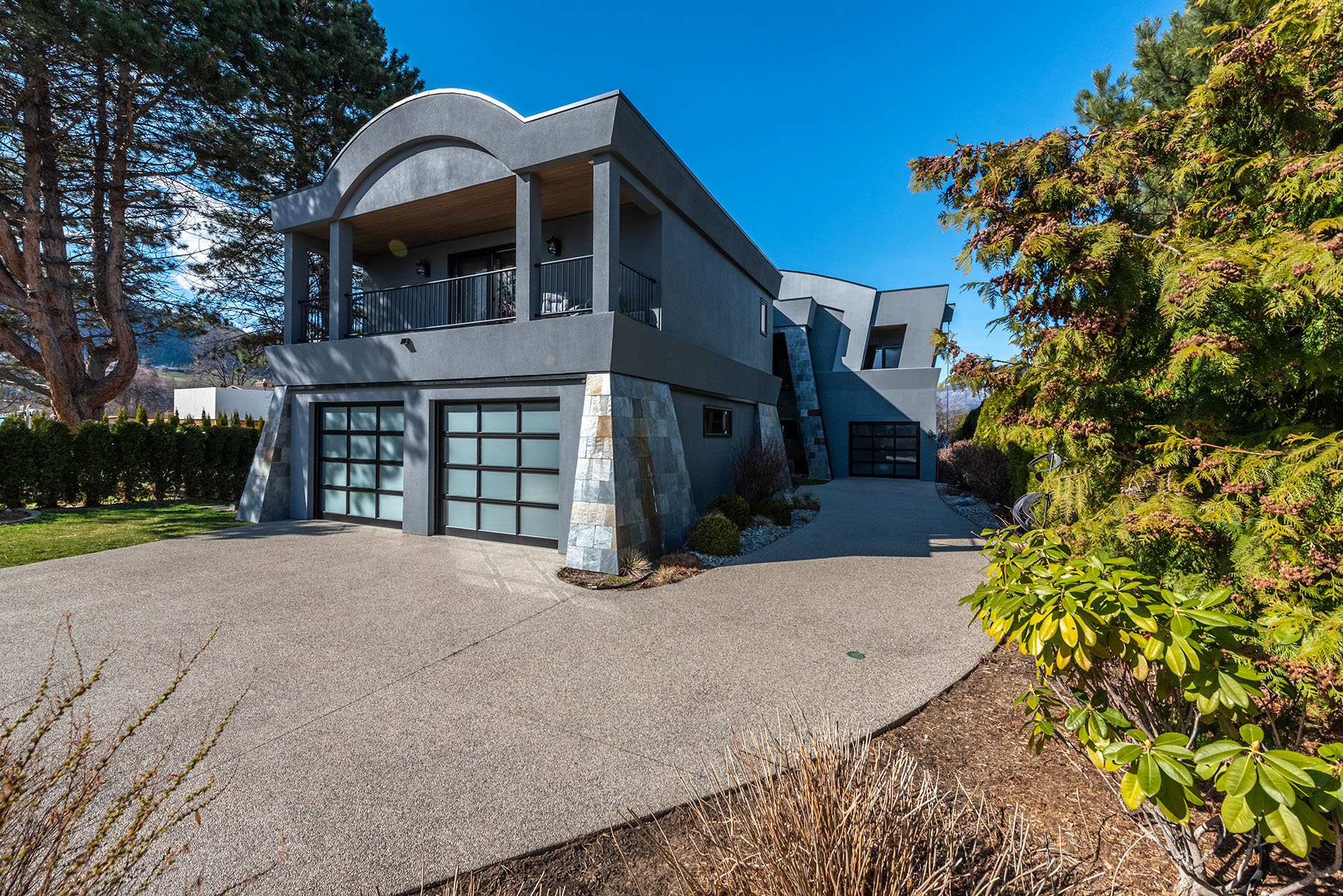 2104 Randall Street