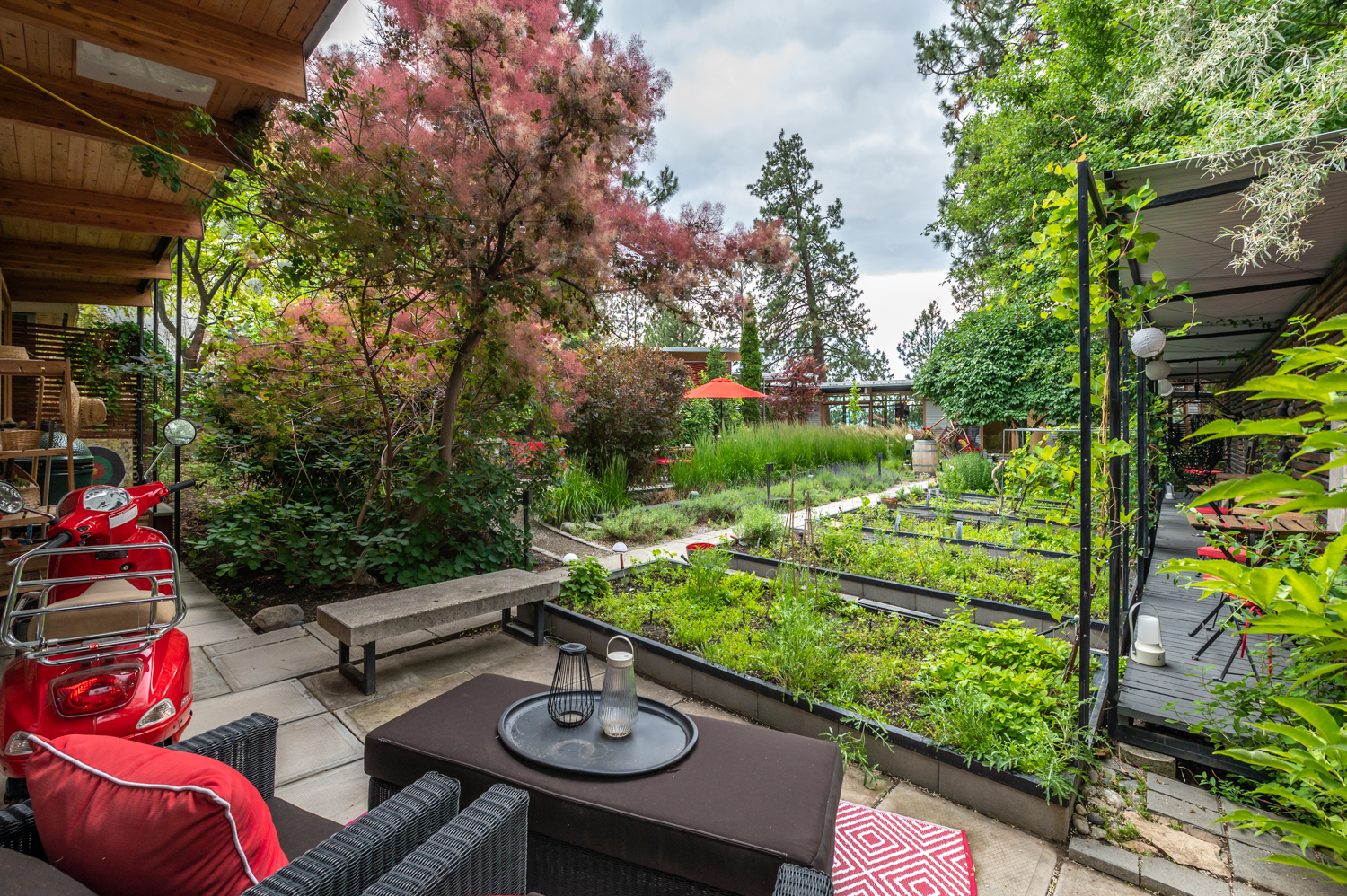 2843 Arawana Place Naramata V0H1N1