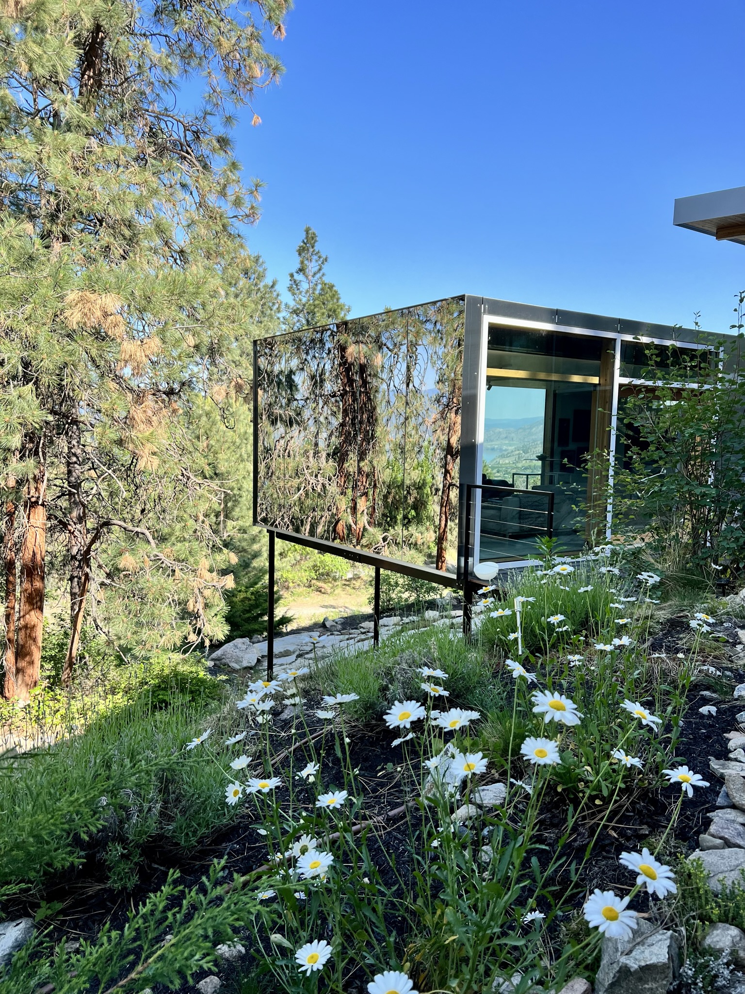 2843 Arawana Place Naramata V0H1N1