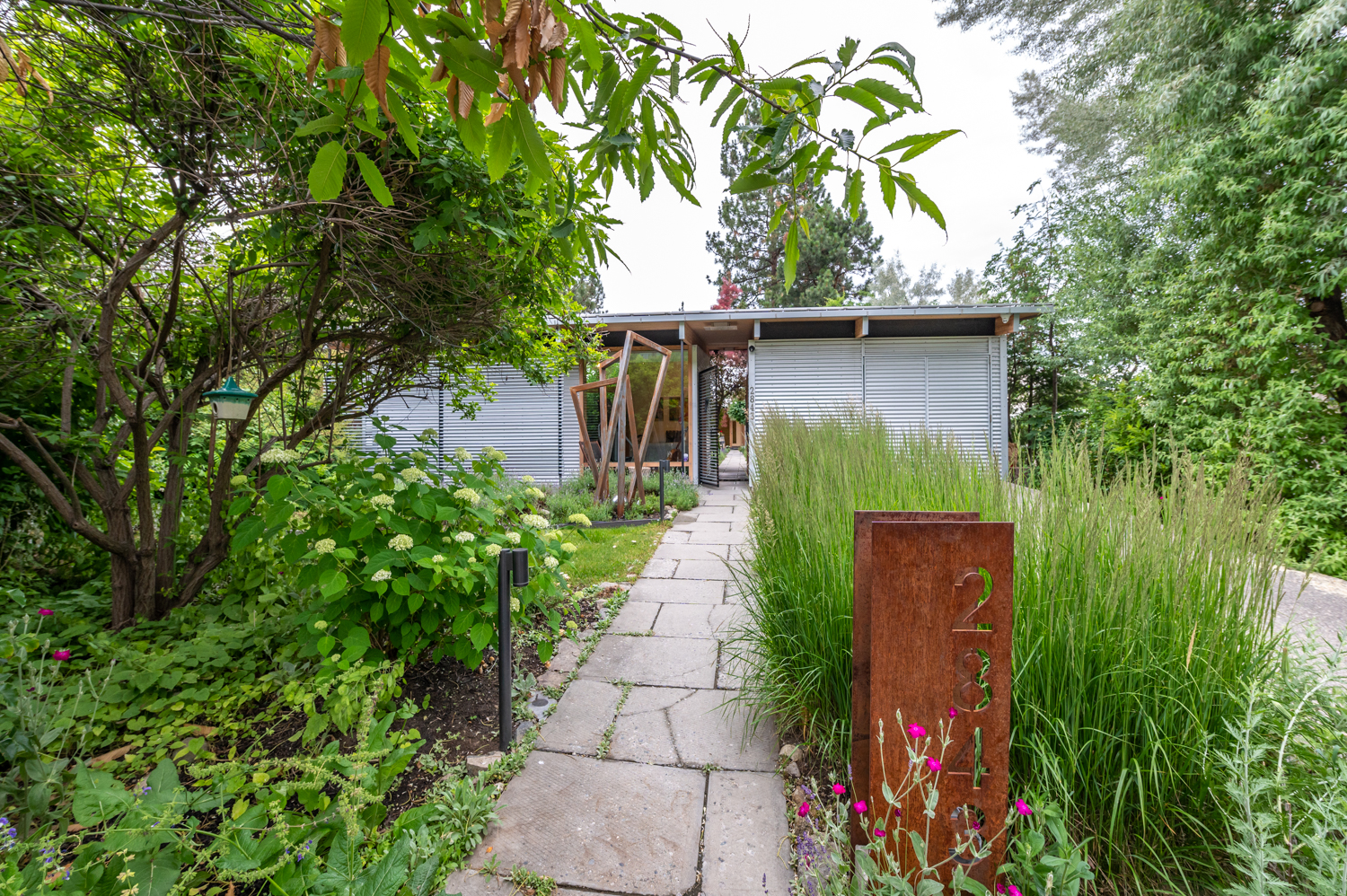 2843 Arawana Place Naramata V0H1N1