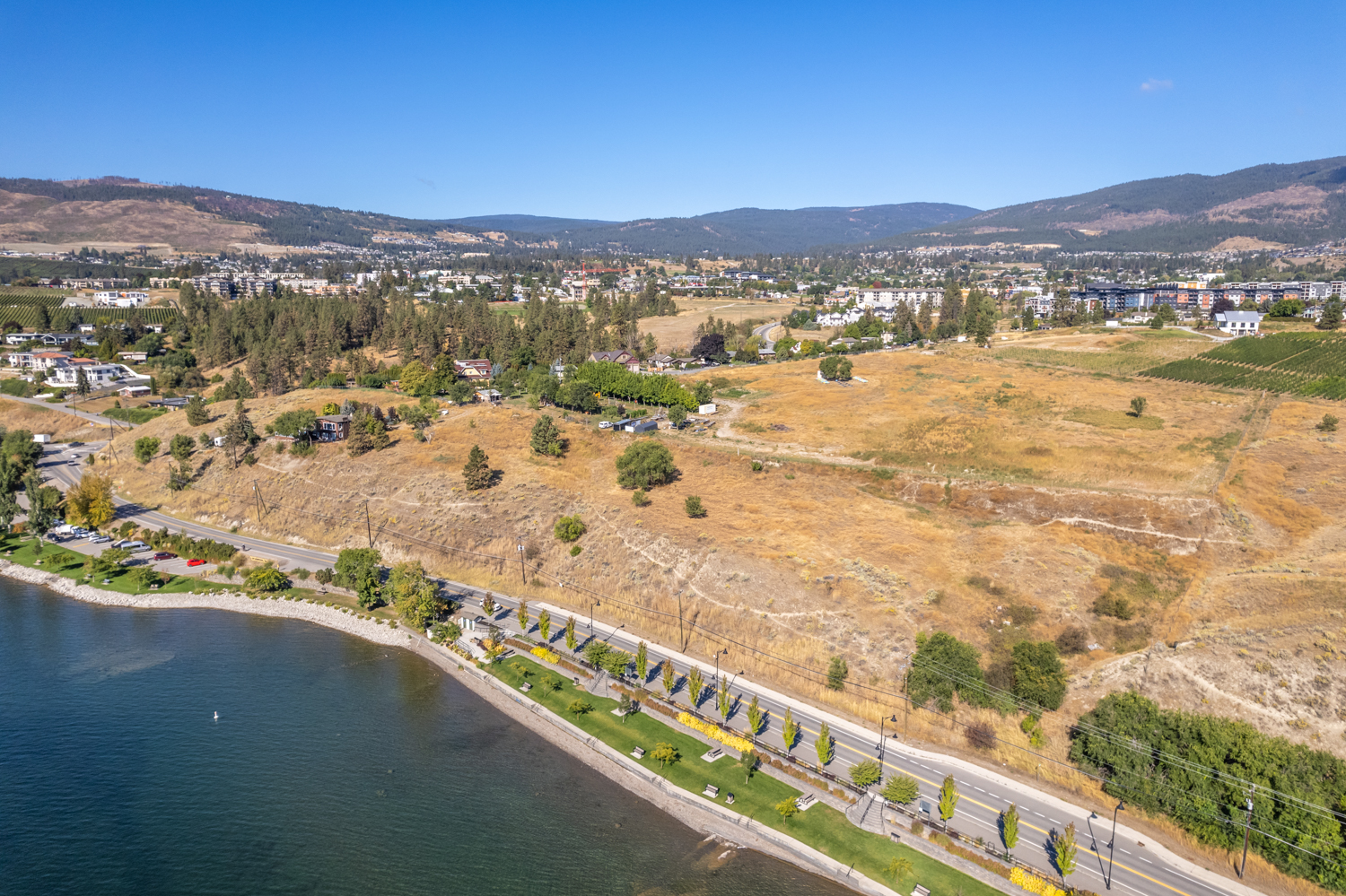 2160 Boucherie Road West Kelowna V4T 2C7