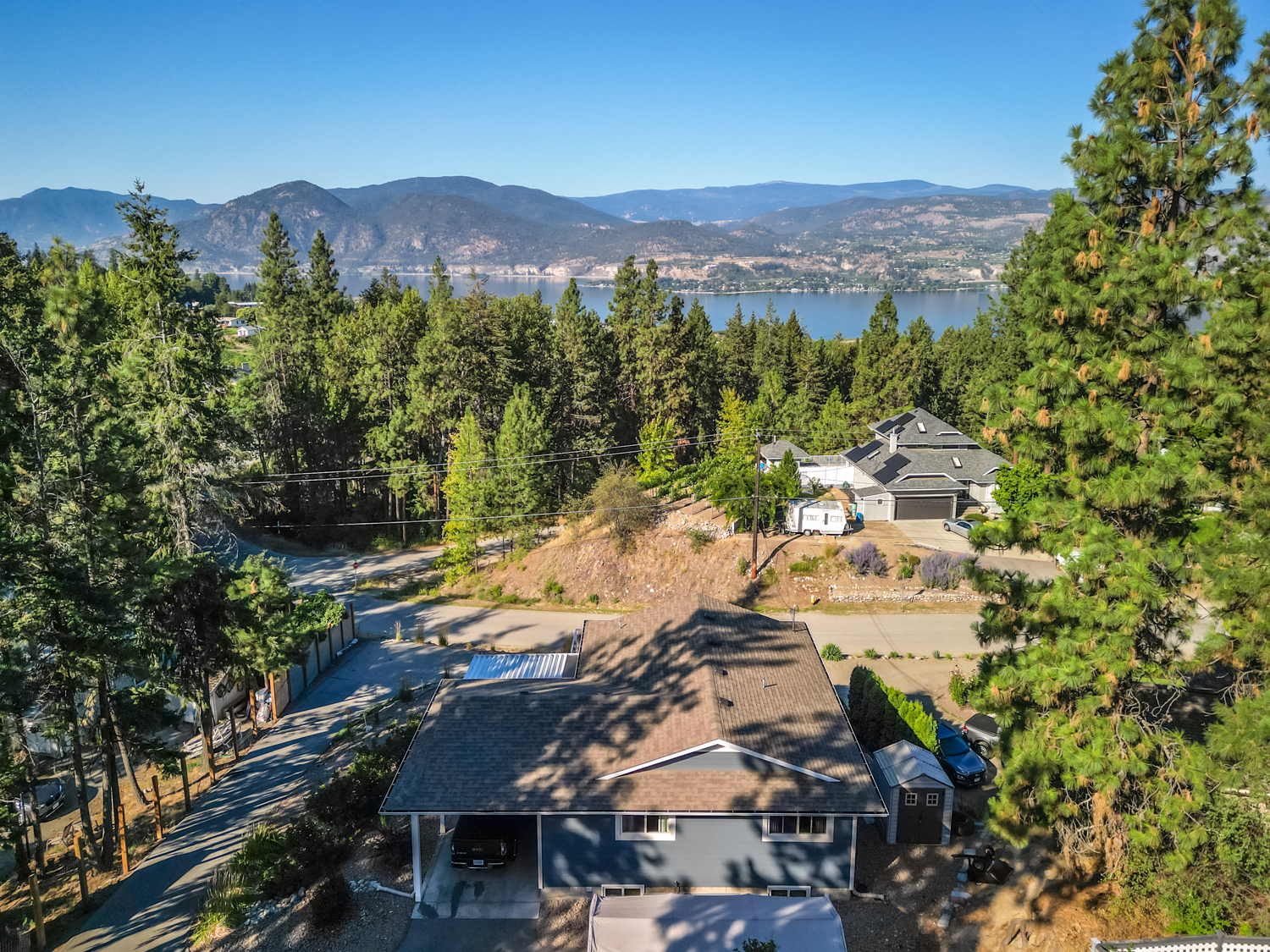 3084 Juniper Drive Naramata V0H 1N1