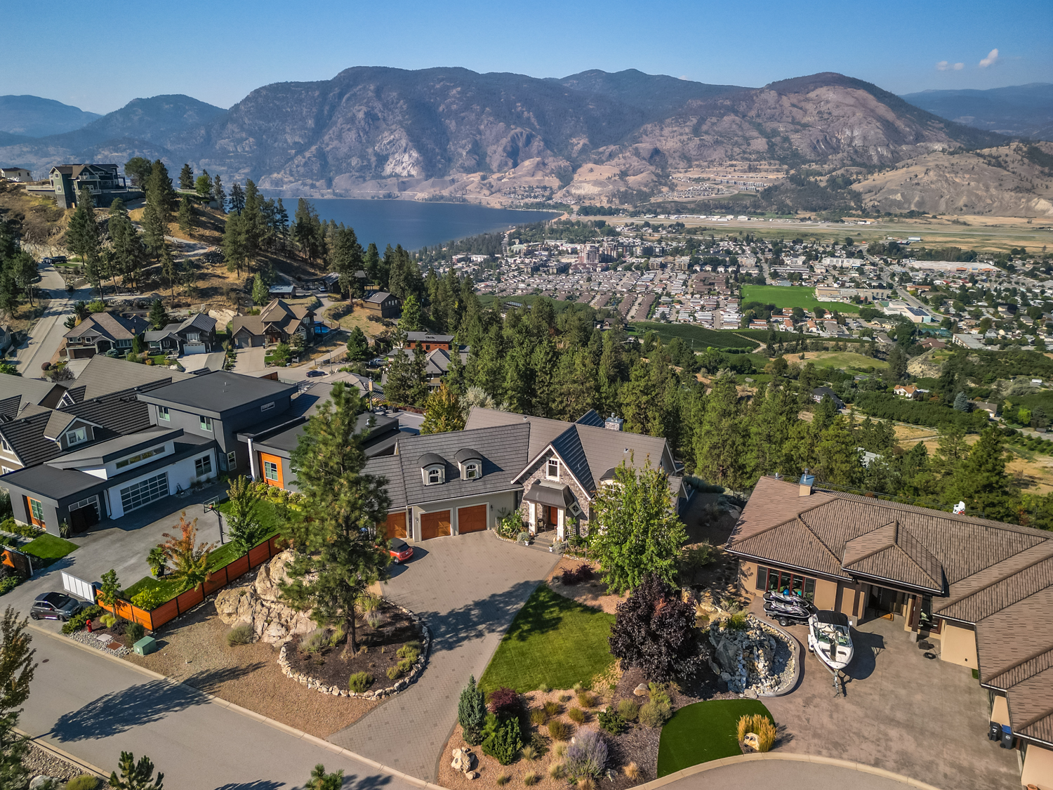 112 Penrose Court 6 Penticton V2A 9B6