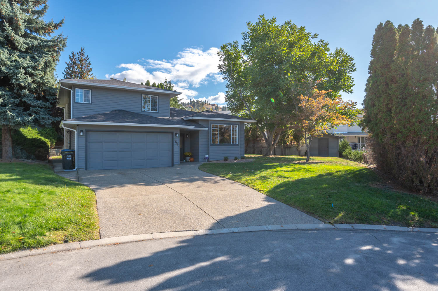 162 Brentview Place Penticton 839,900 MLS® 201545 Chamberlain