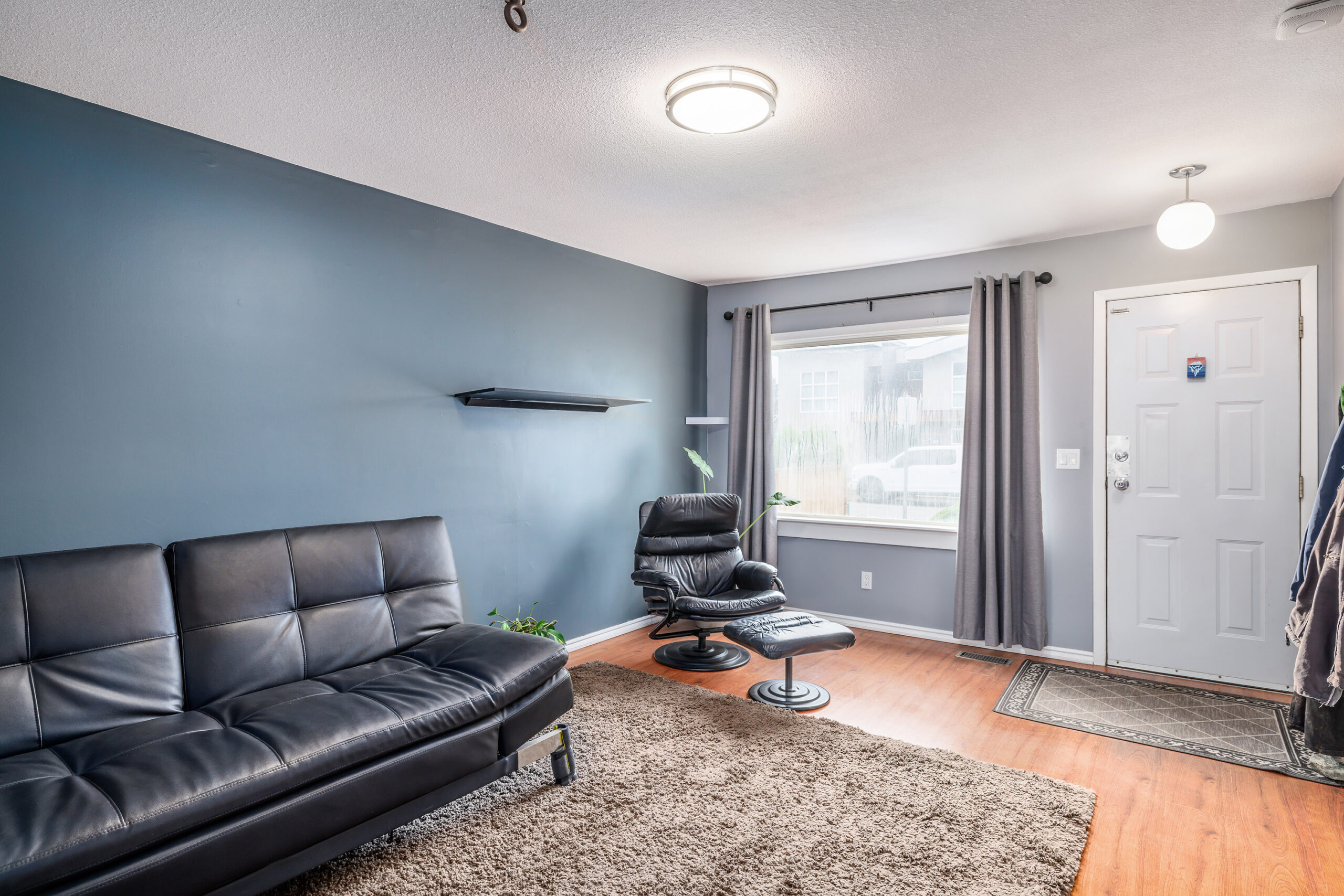 780 Coronation Avenue Kelowna V1Y 7A3