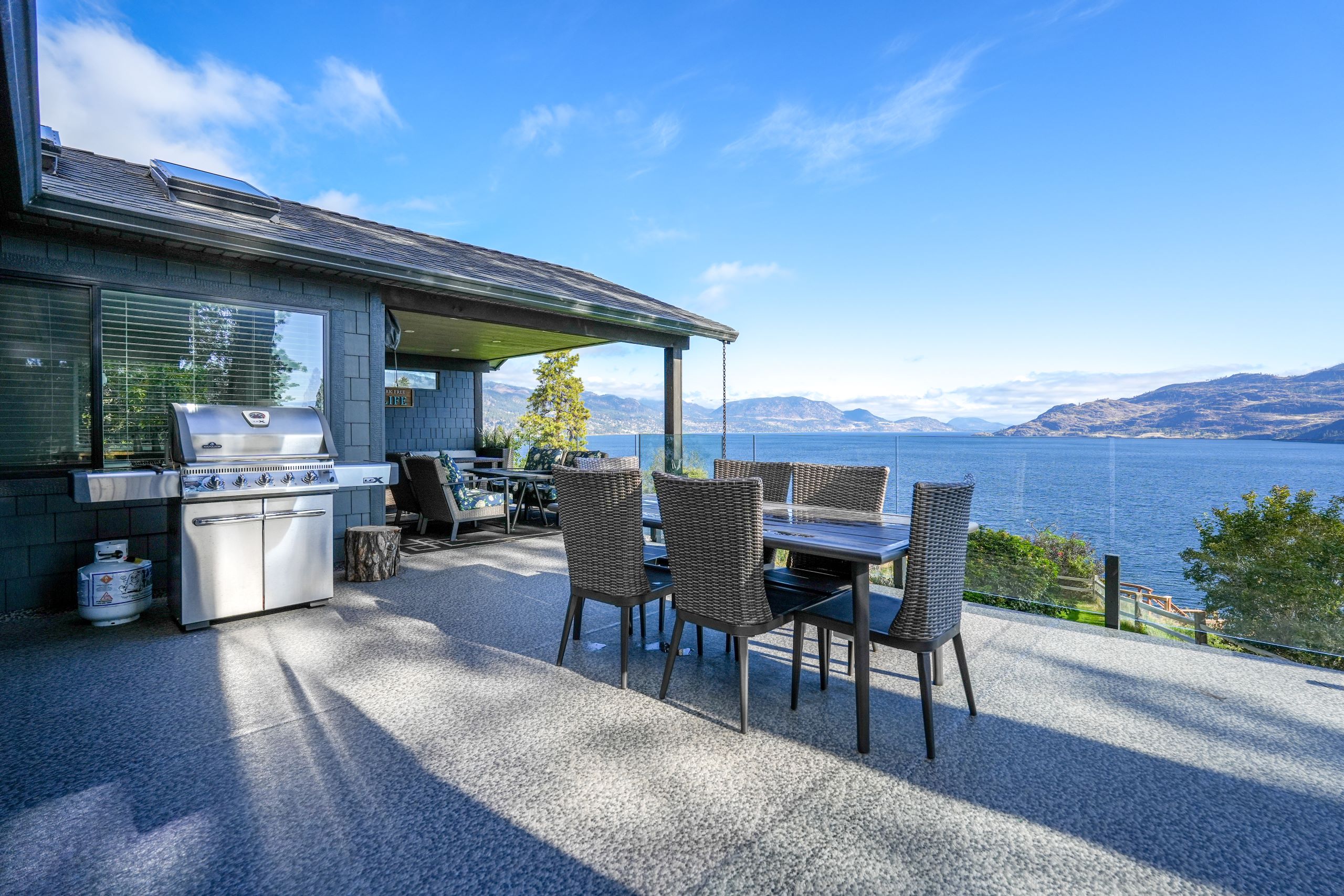 7212 Highway 97 S Peachland V0H 1X9