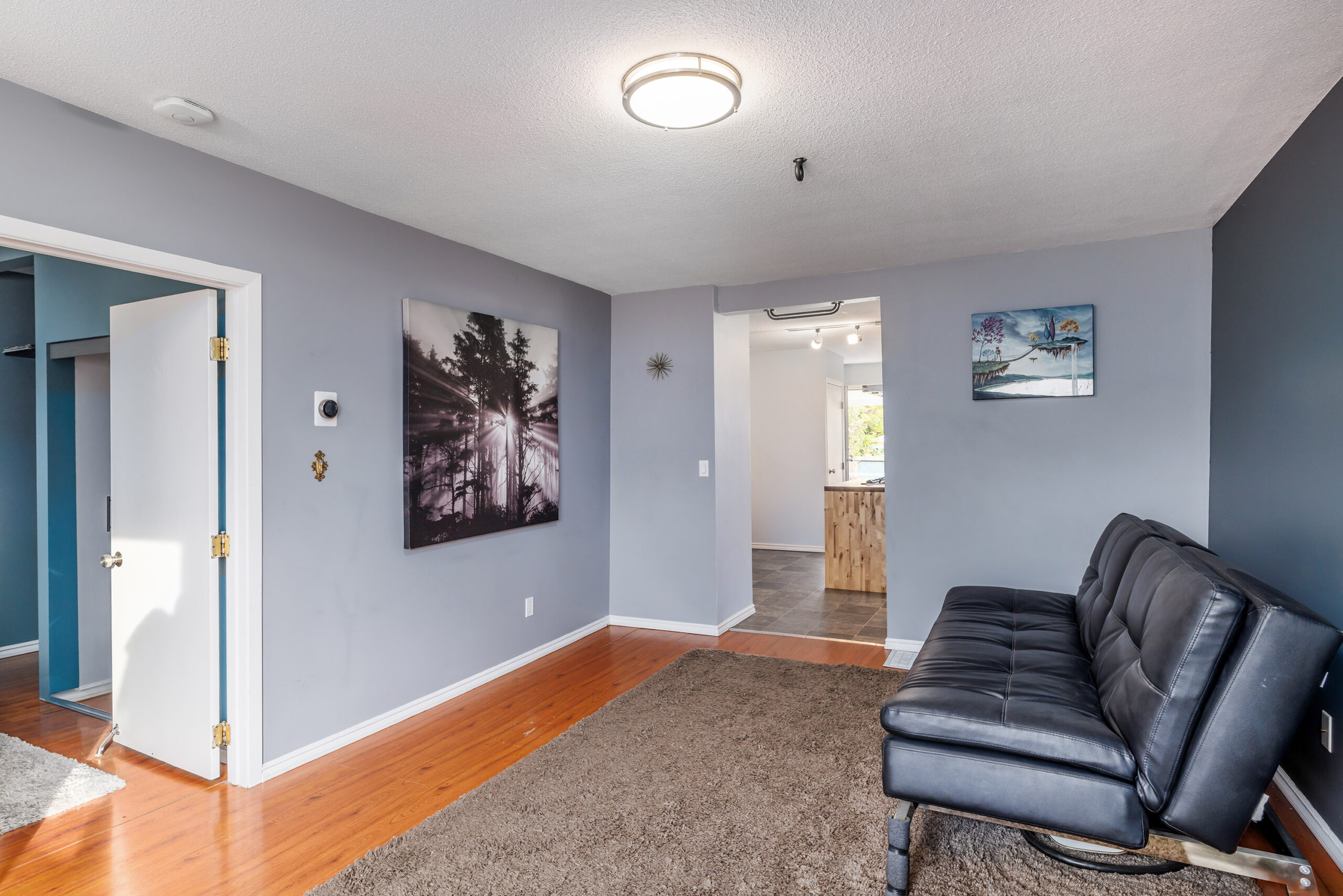 780 Coronation Avenue Kelowna V1Y 7A3