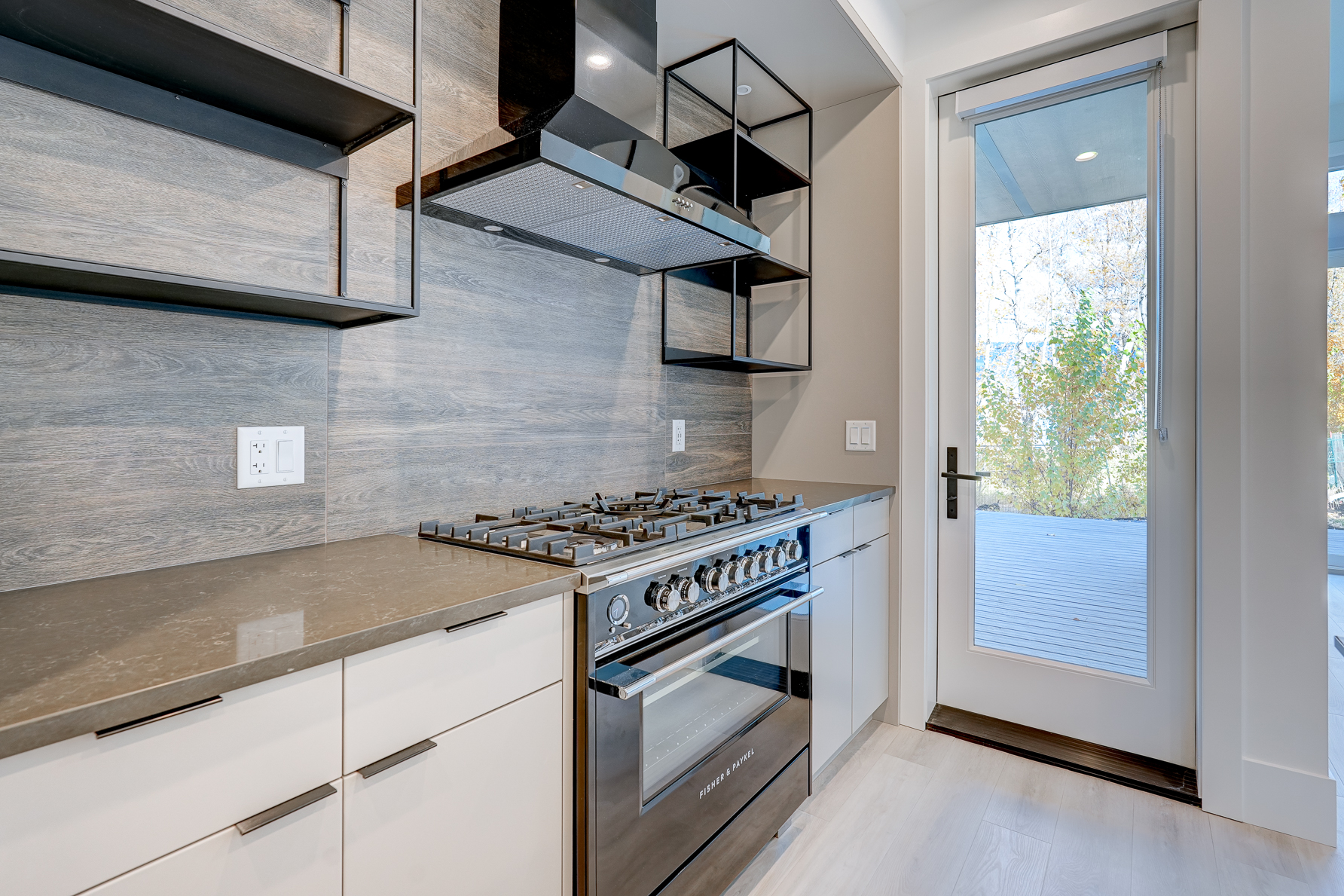 3350 Landry Crescent Summerland V0H 1Z9