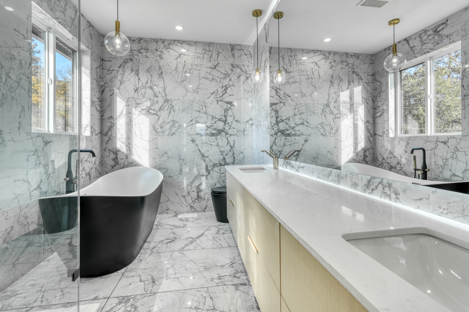 1047 Oak Barrel Place West Kelowna V1Z 2G9