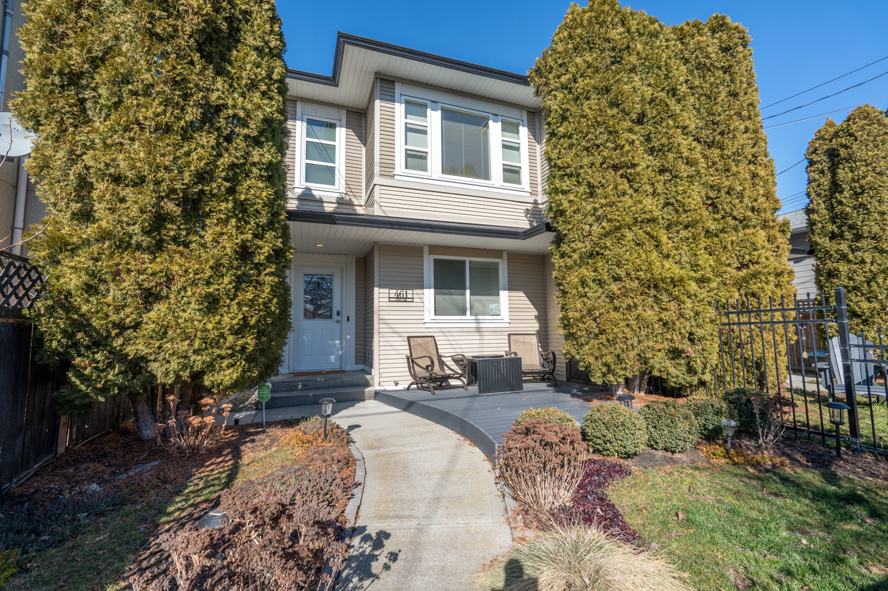 461 Alexander Ave 102 Penticton V2A 1E6