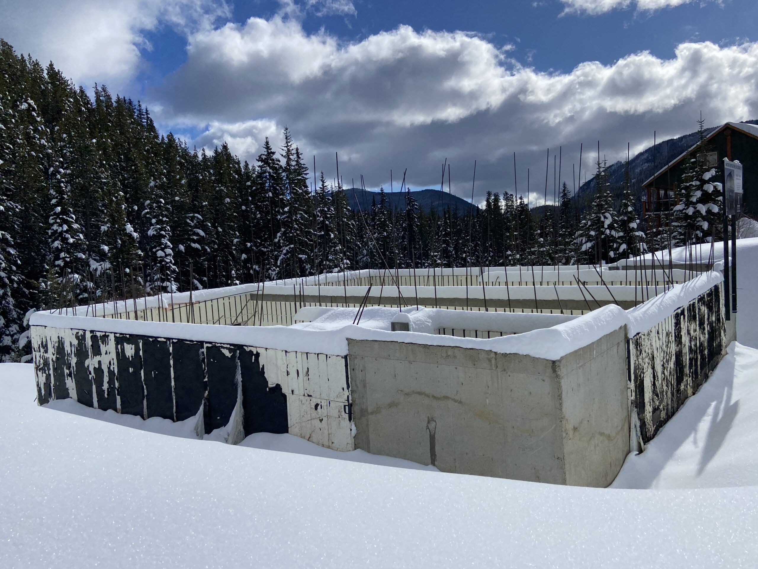 153 Clearview Crescent Apex V0H 1K0