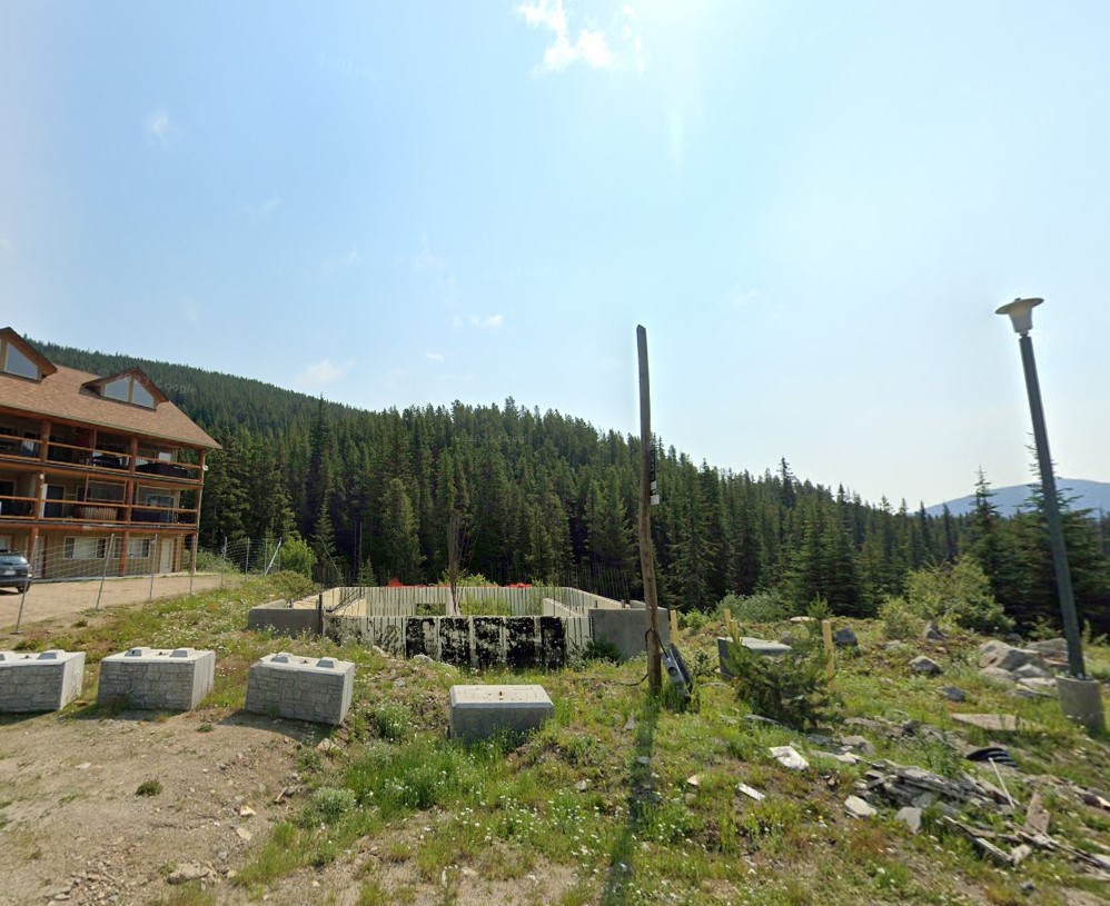 153 Clearview Crescent Apex V0H 1K0