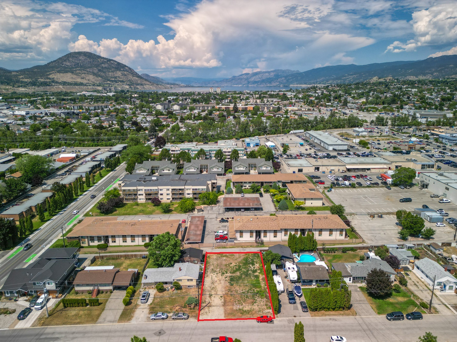 79 Okanagan Avenue W Penticton V2A 3K8