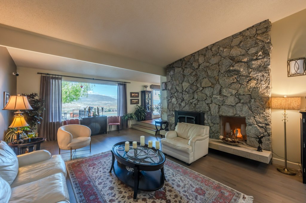 4085 Valleyview Road Penticton V2A 8V8