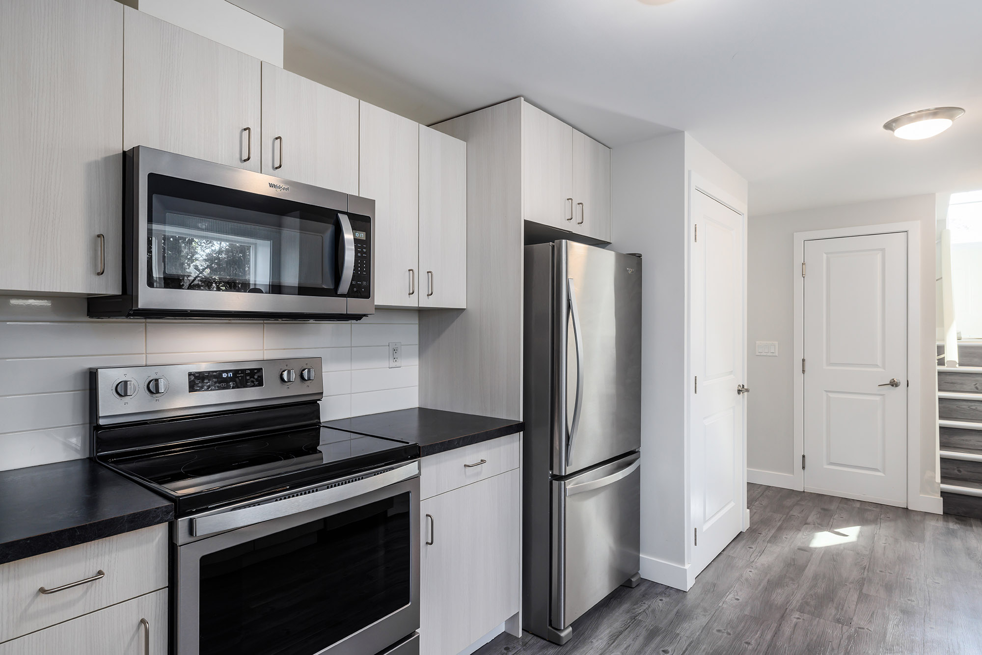 2047 Richter Street Kelowna V1Y 2N4