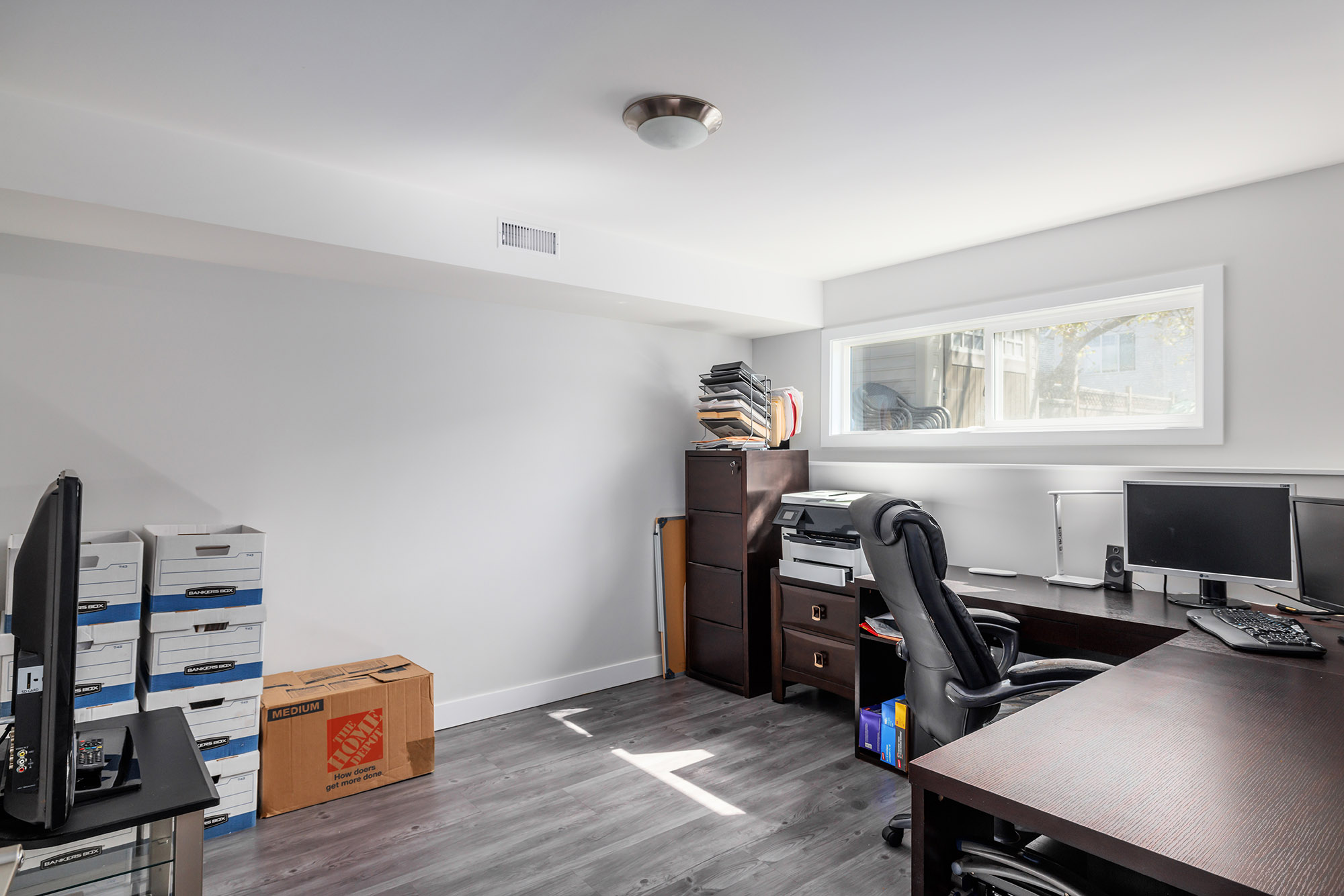 2047 Richter Street Kelowna V1Y 2N4