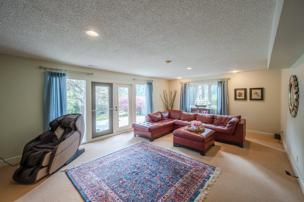 4085 Valleyview Road Penticton V2A 8V8