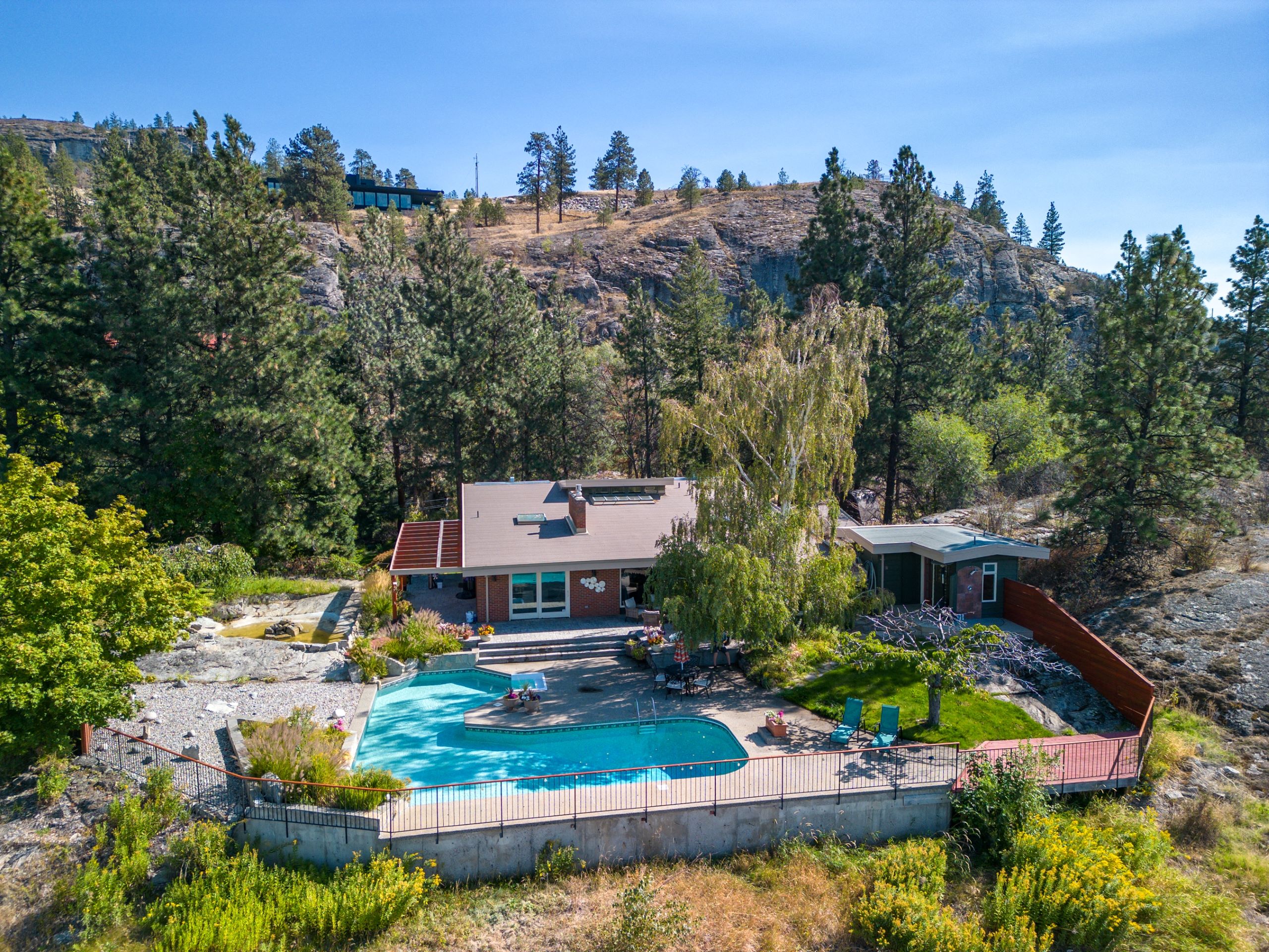 4085 Valleyview Road Penticton V2A 8V8