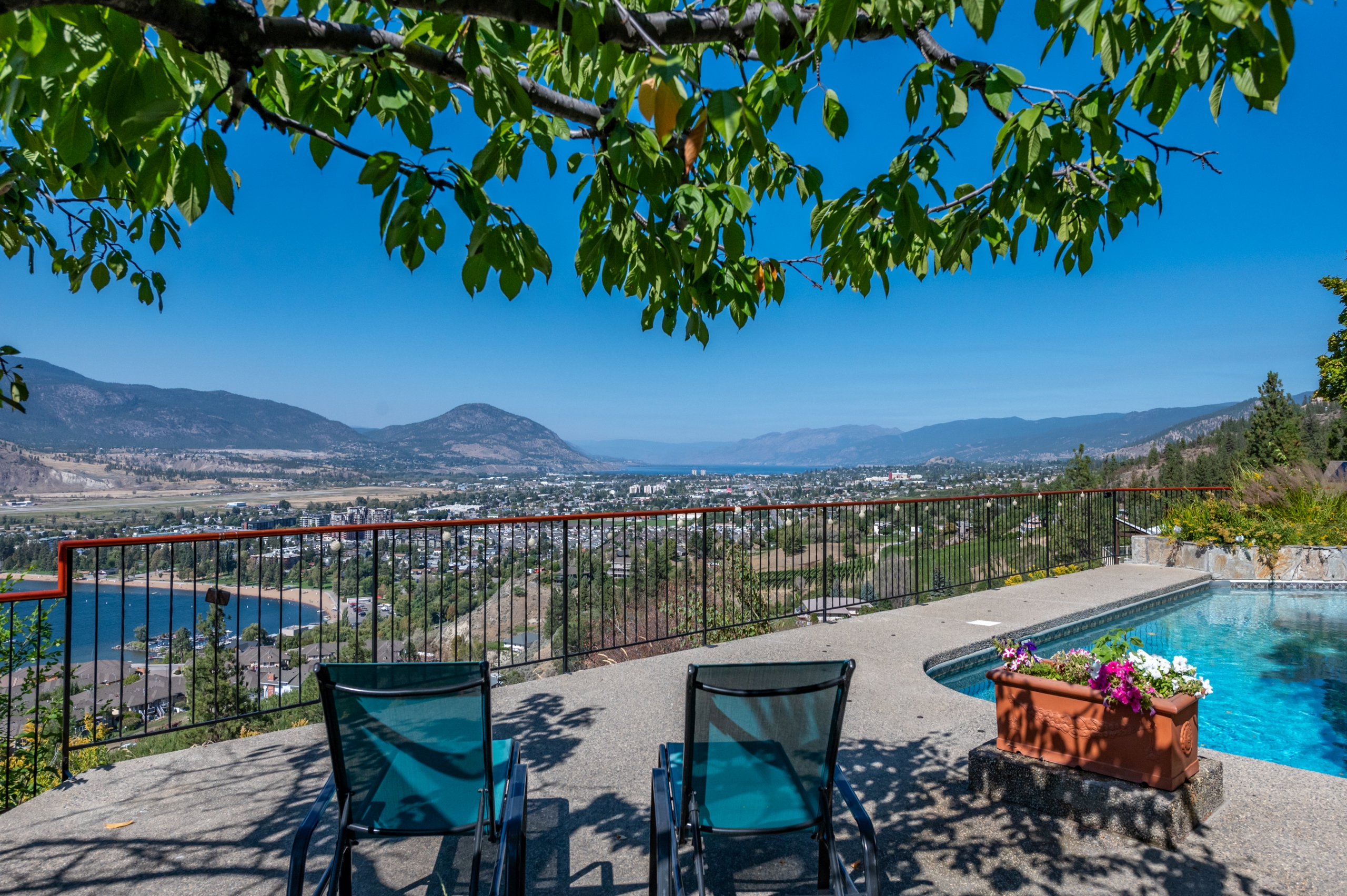 4085 Valleyview Road Penticton V2A 8V8