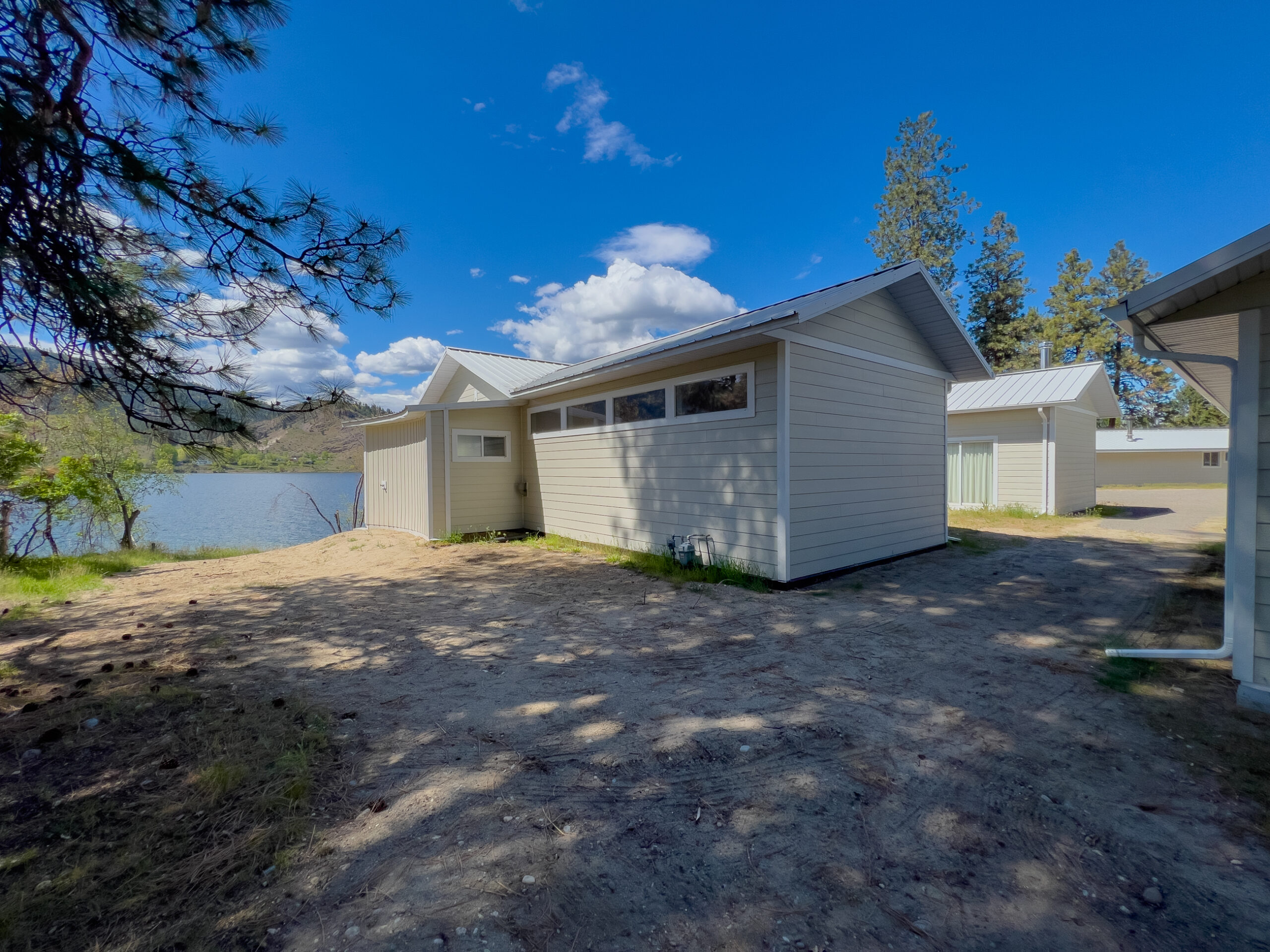 368 & 374 Eastside Road Okanagan Falls V0H 1R5