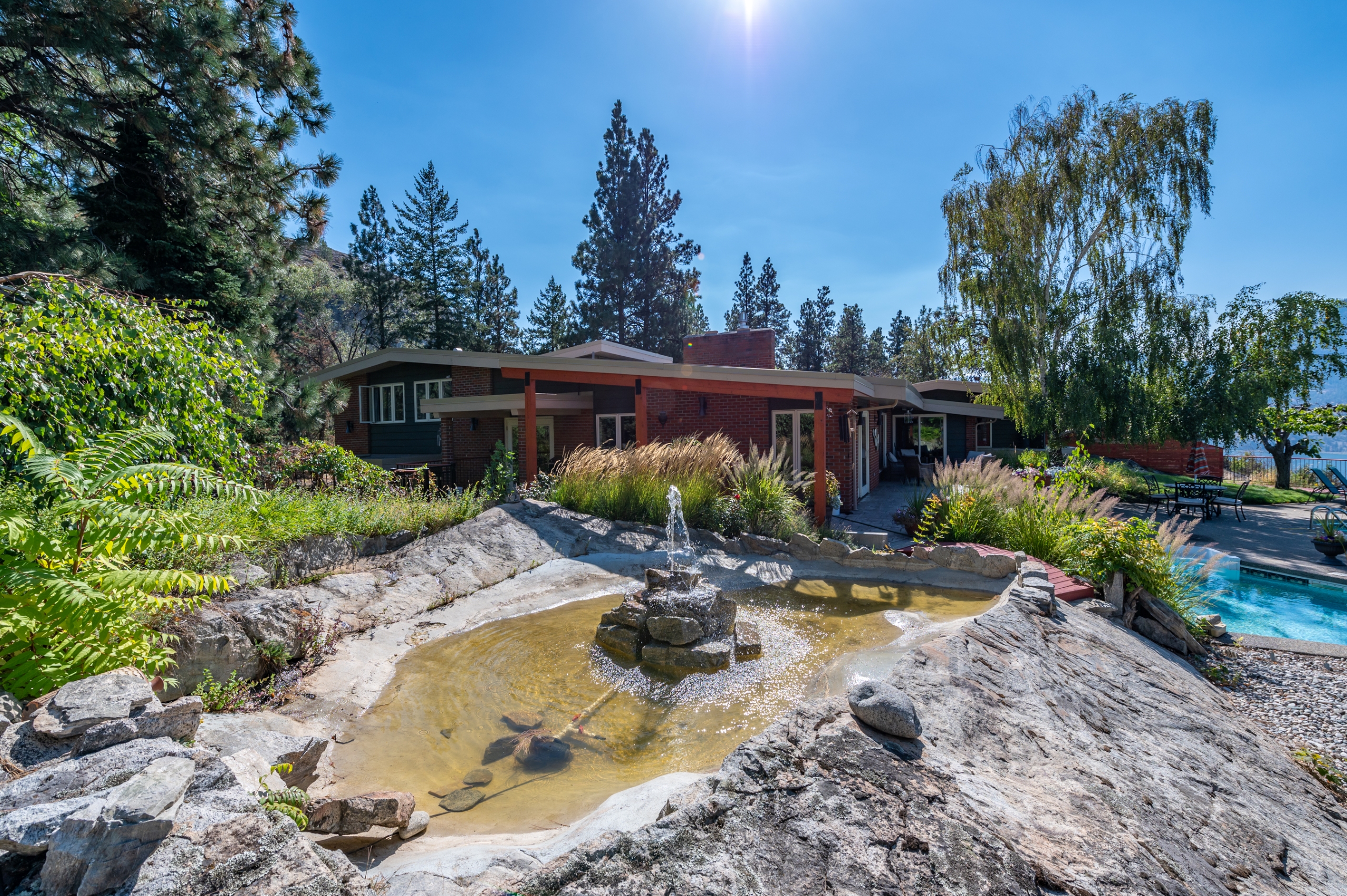 4085 Valleyview Road Penticton V2A 8V8