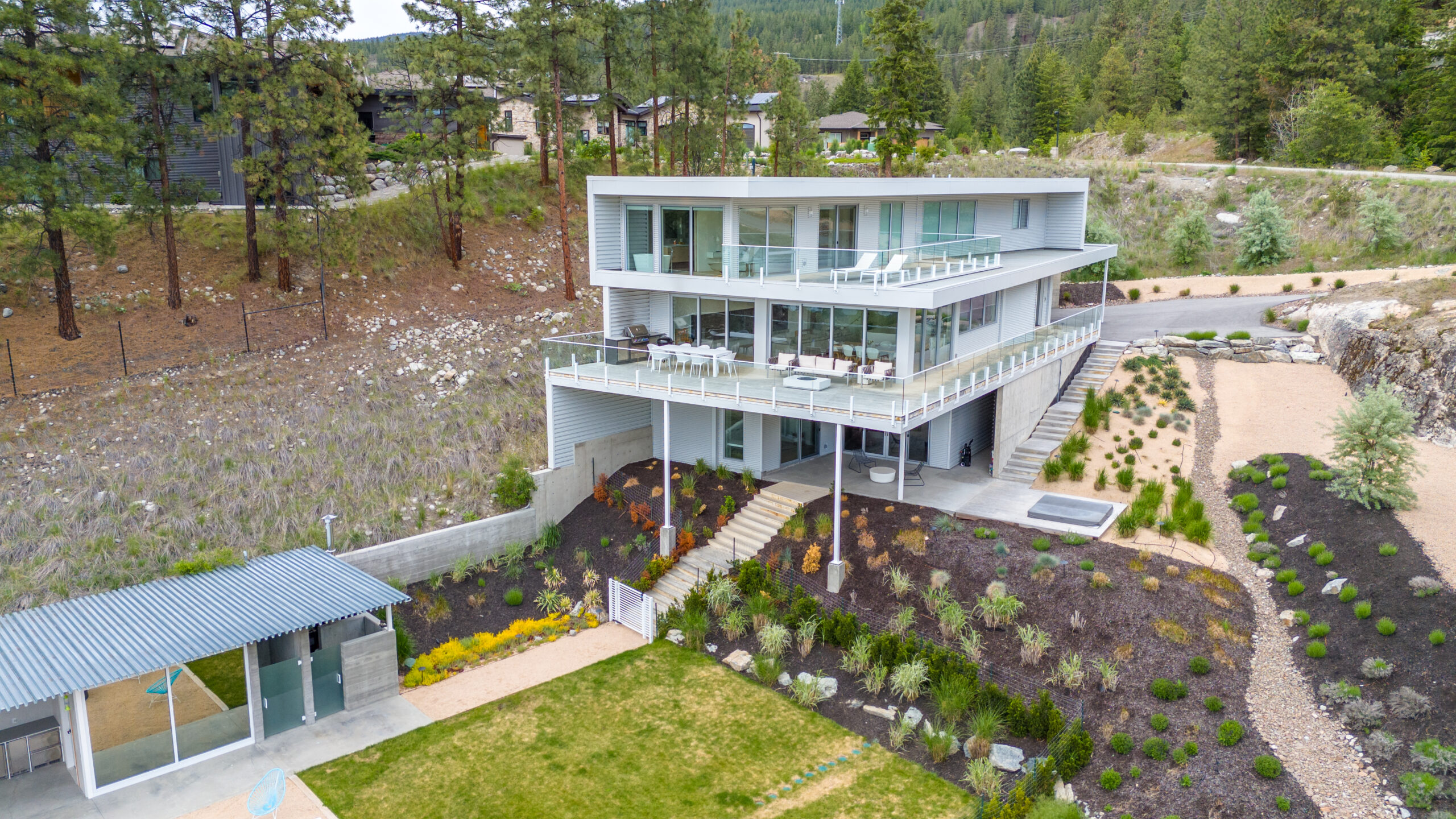123 Granite Court Naramata V0H 1N1