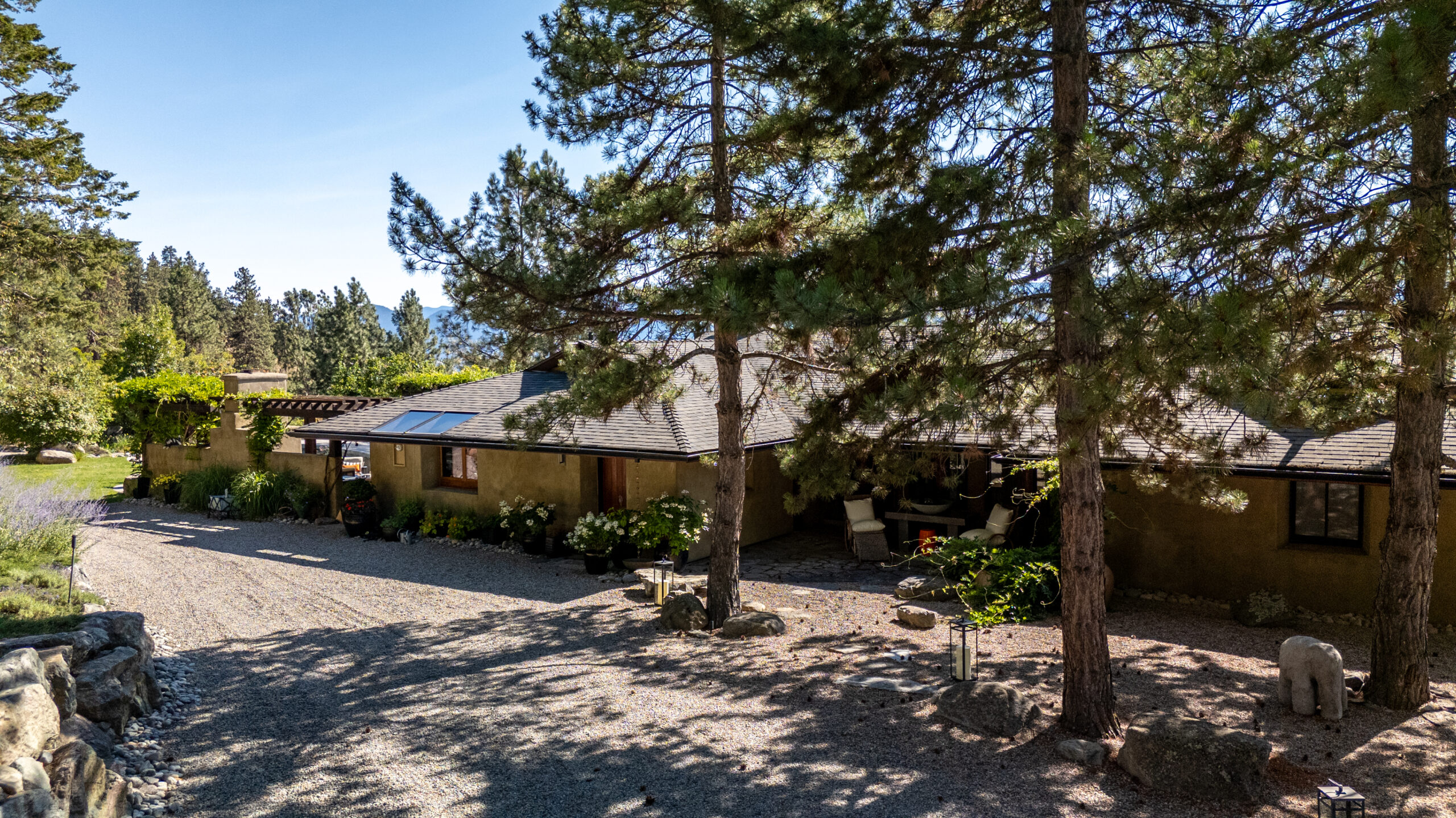 6301 North Naramata Road Naramata V0H 1N1