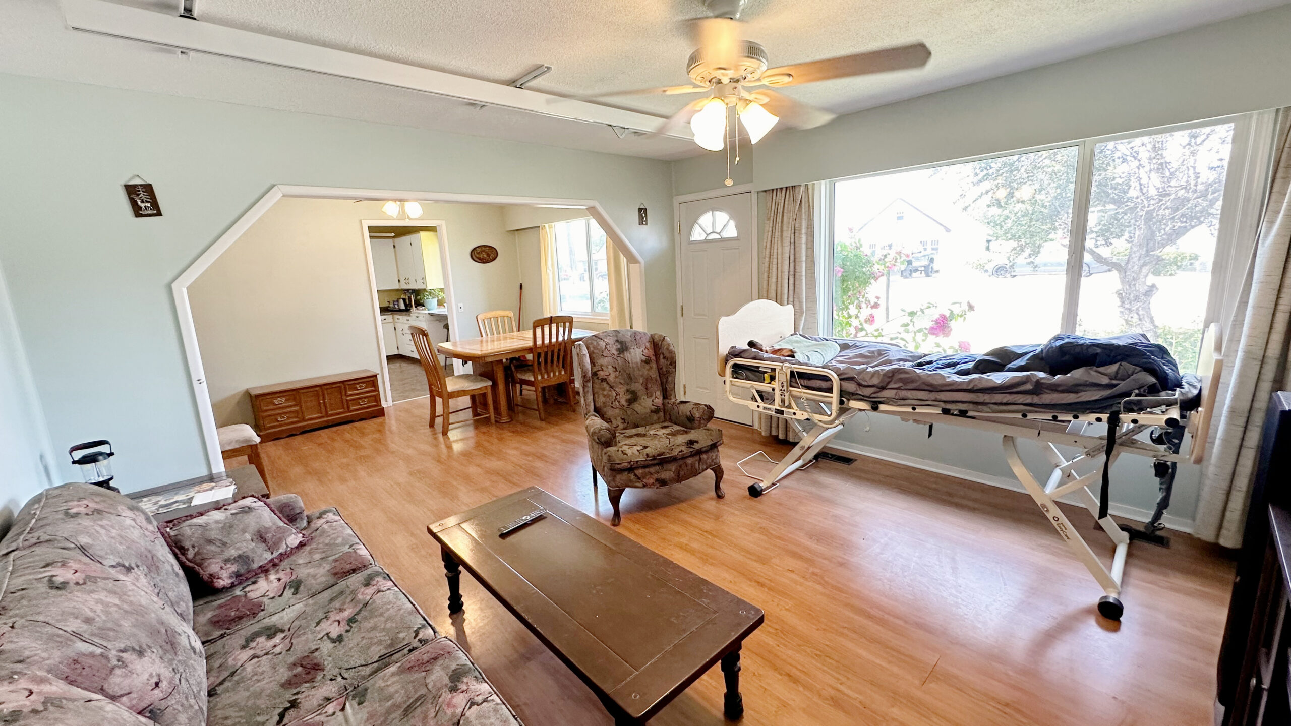 255 Gerstmar Road Kelowna V1X 4A6