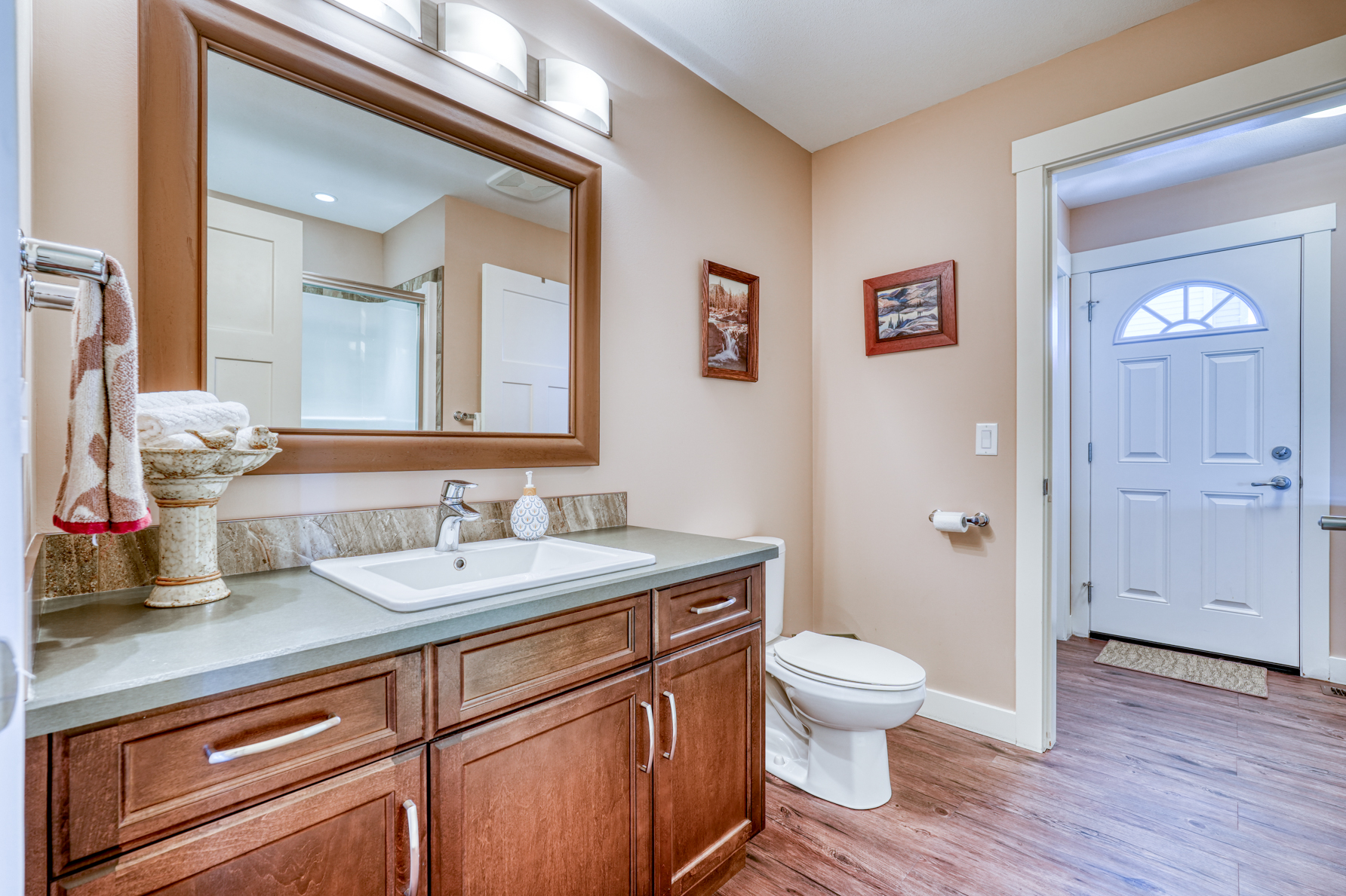 760 Bird Street Penticton V2A 6Z5