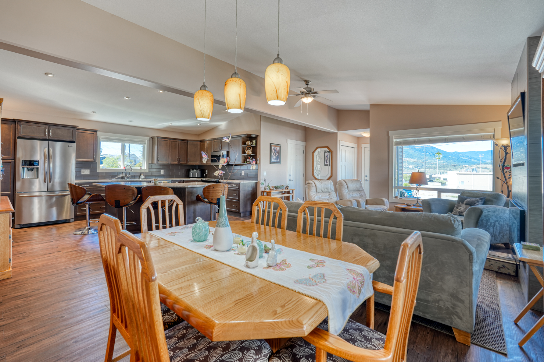760 Bird Street Penticton V2A 6Z5