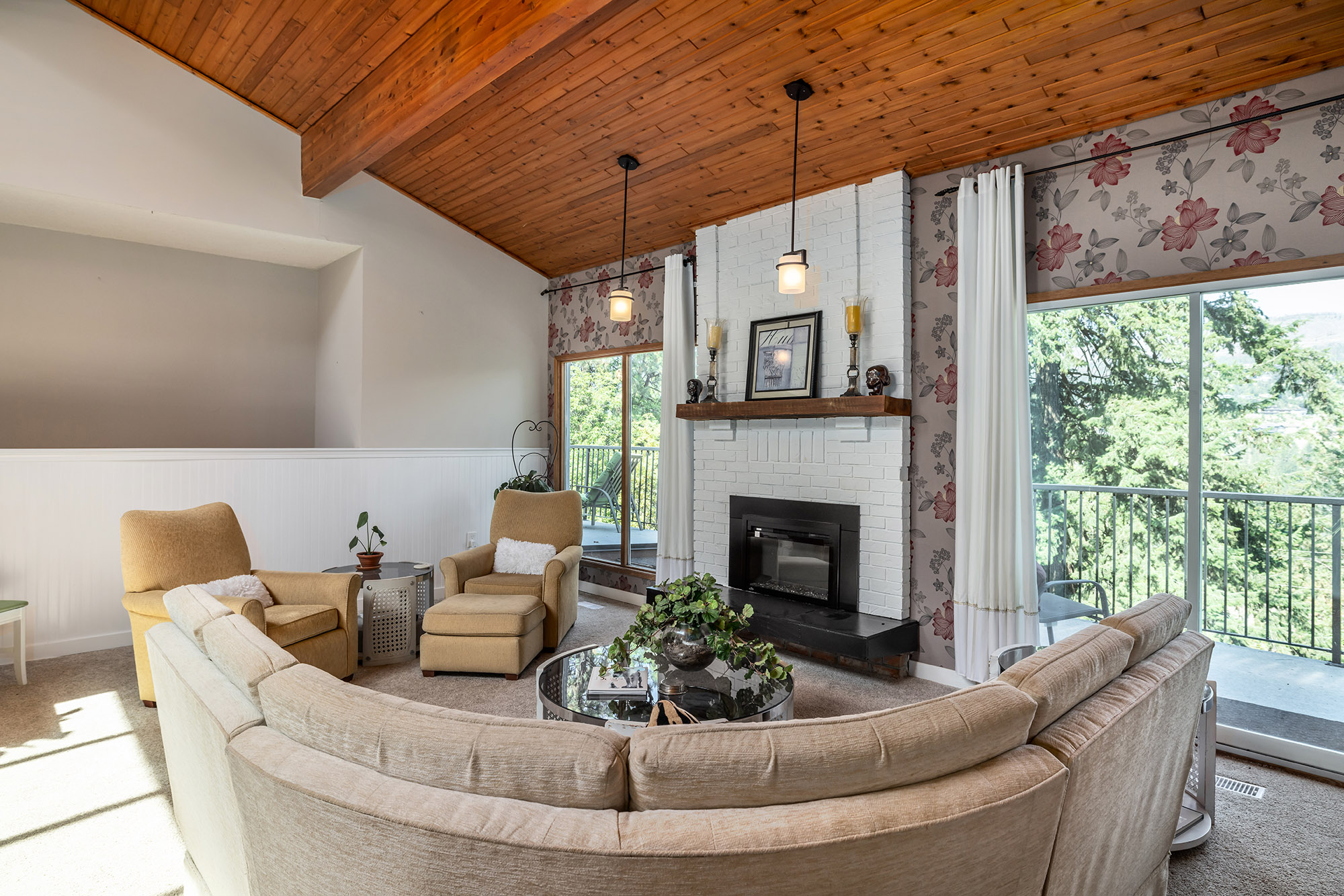 2172 Michelle Crescent West Kelowna V1Z 3B6