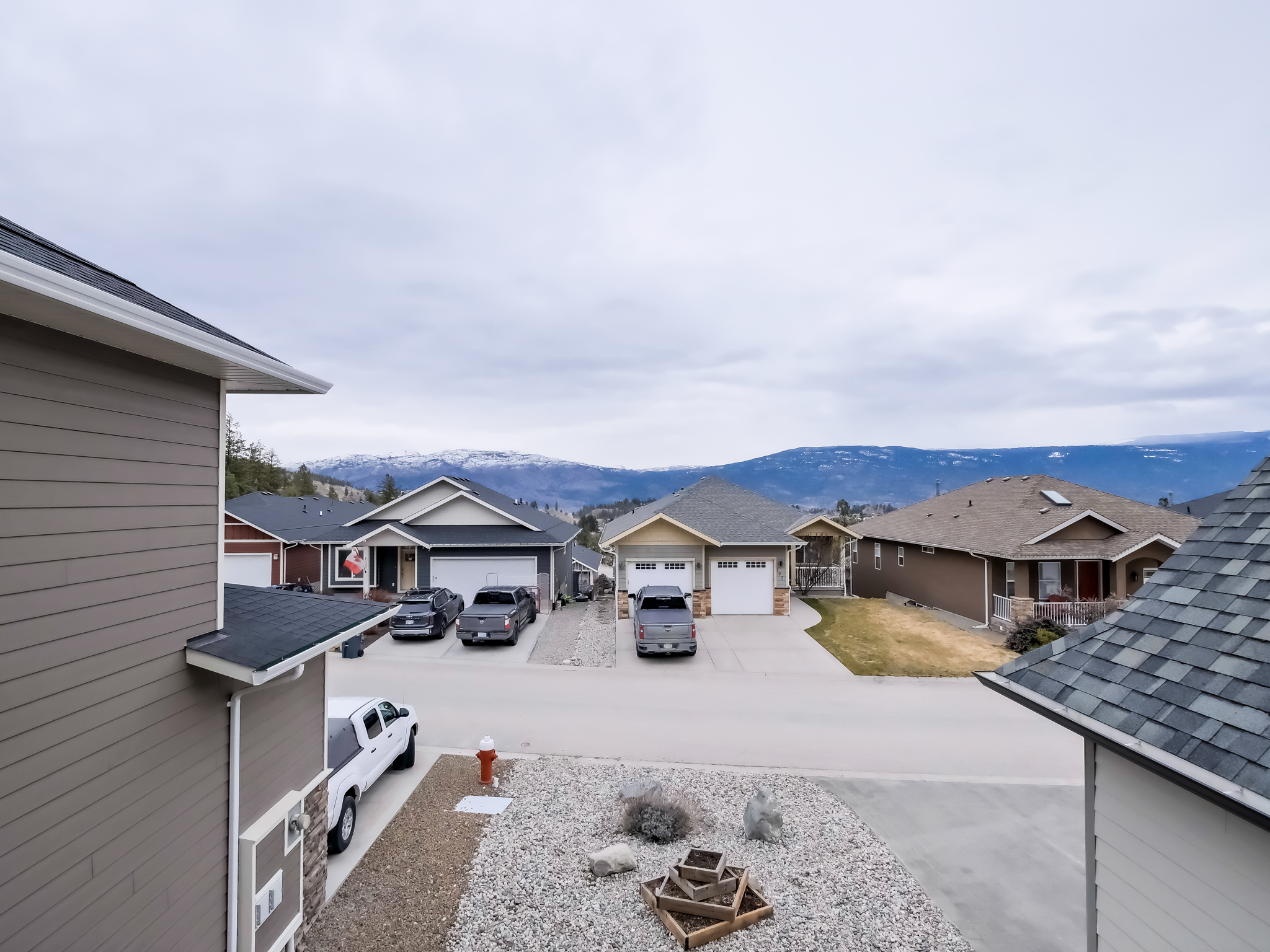 14395 Herron Road 106 Summerland V0H 1Z3