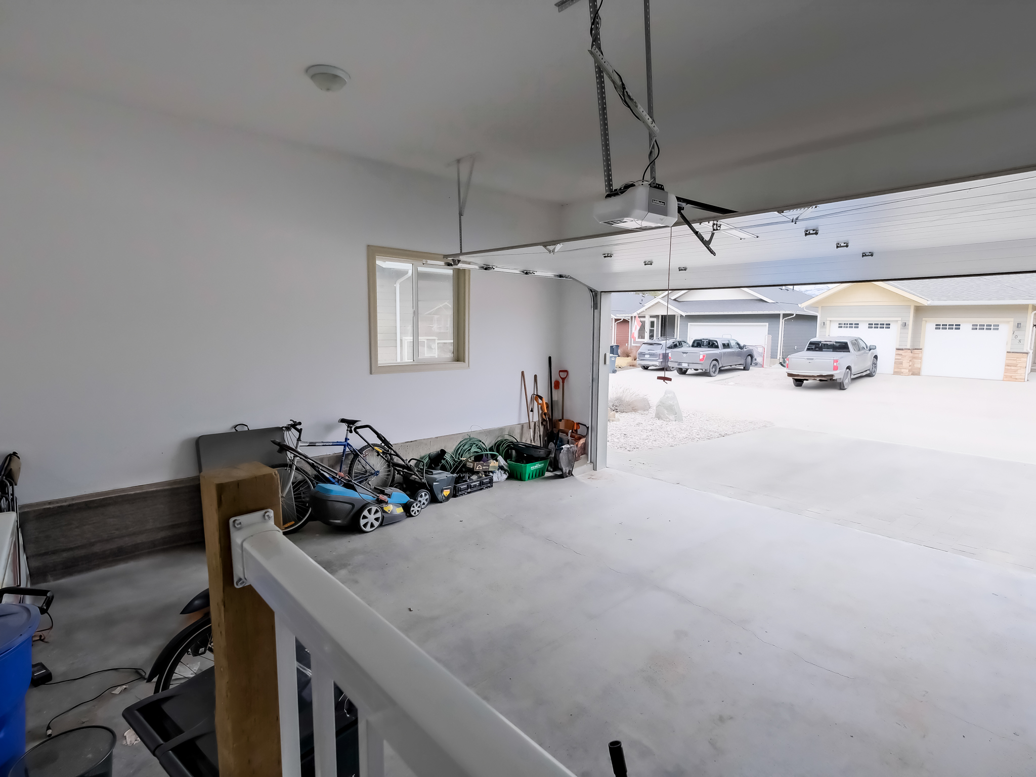 14395 Herron Road 106 Summerland V0H 1Z3