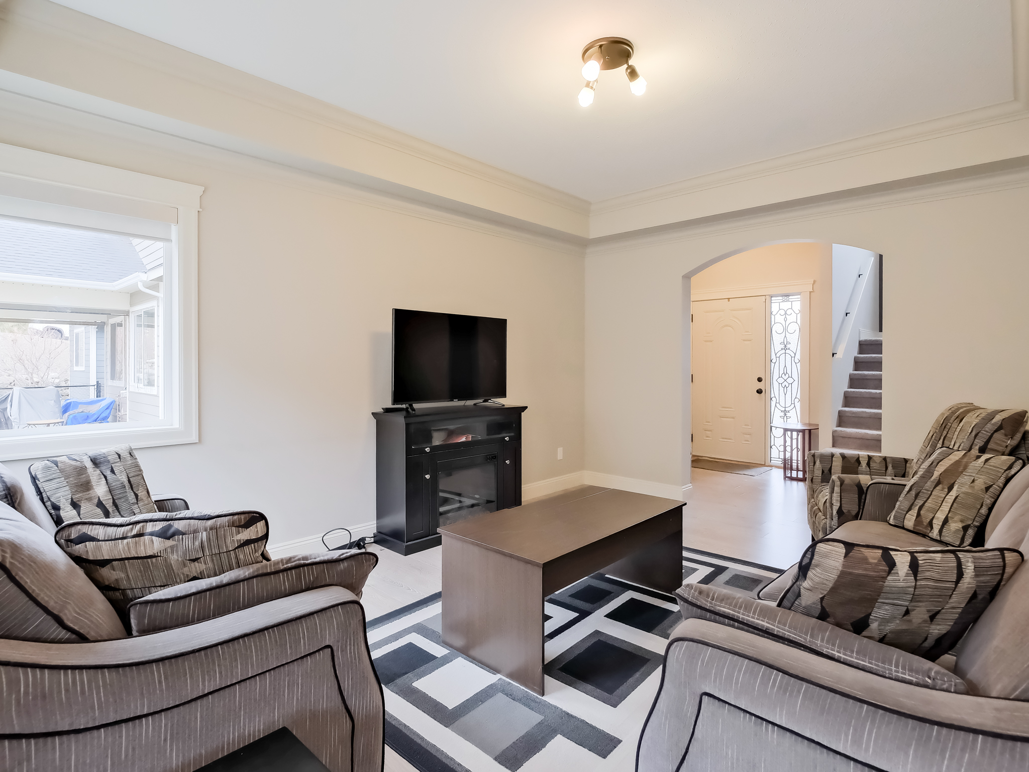 14395 Herron Road 106 Summerland V0H 1Z3