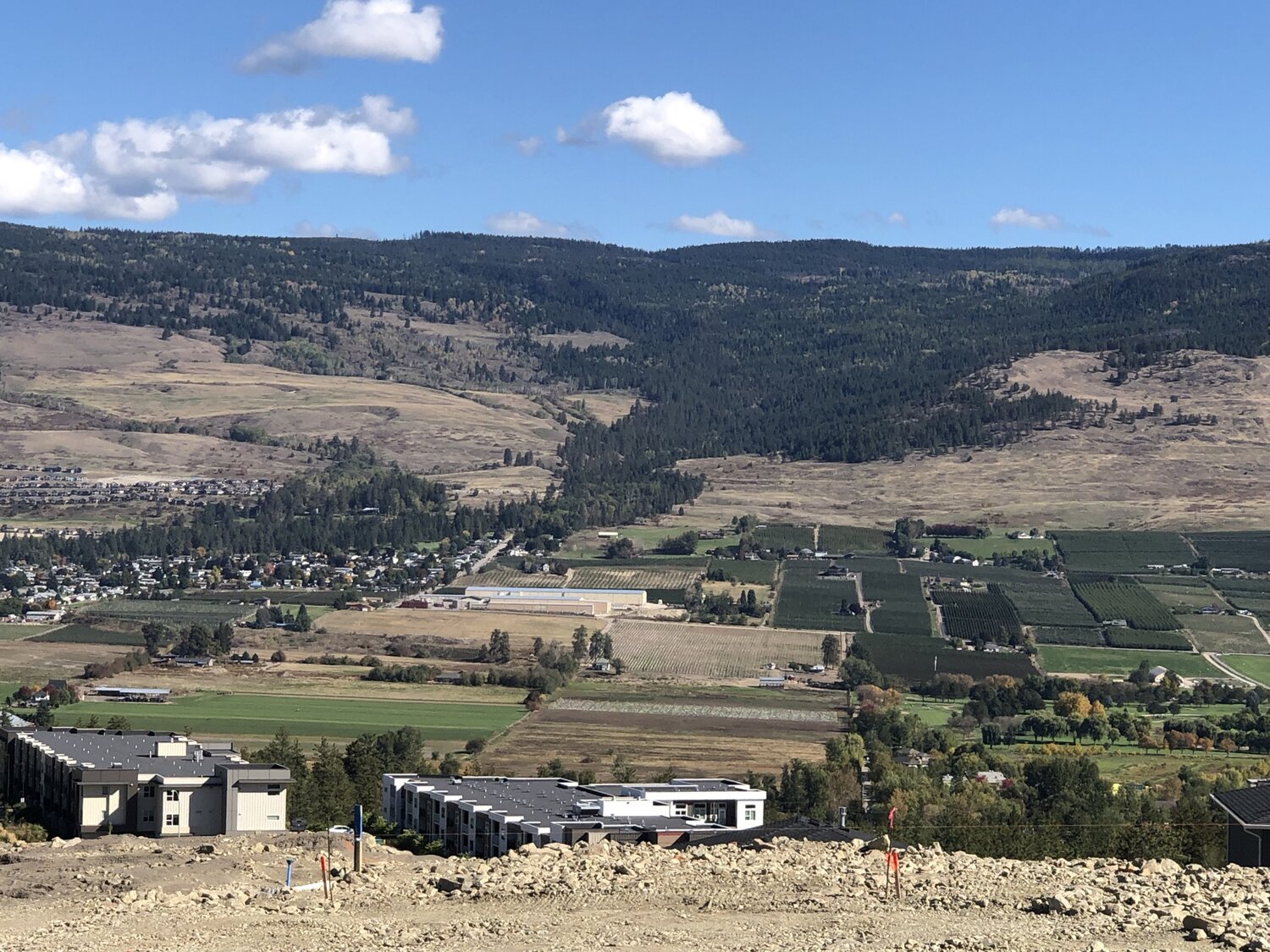 655 Kingswood Terrace Kelowna V1V 0J2