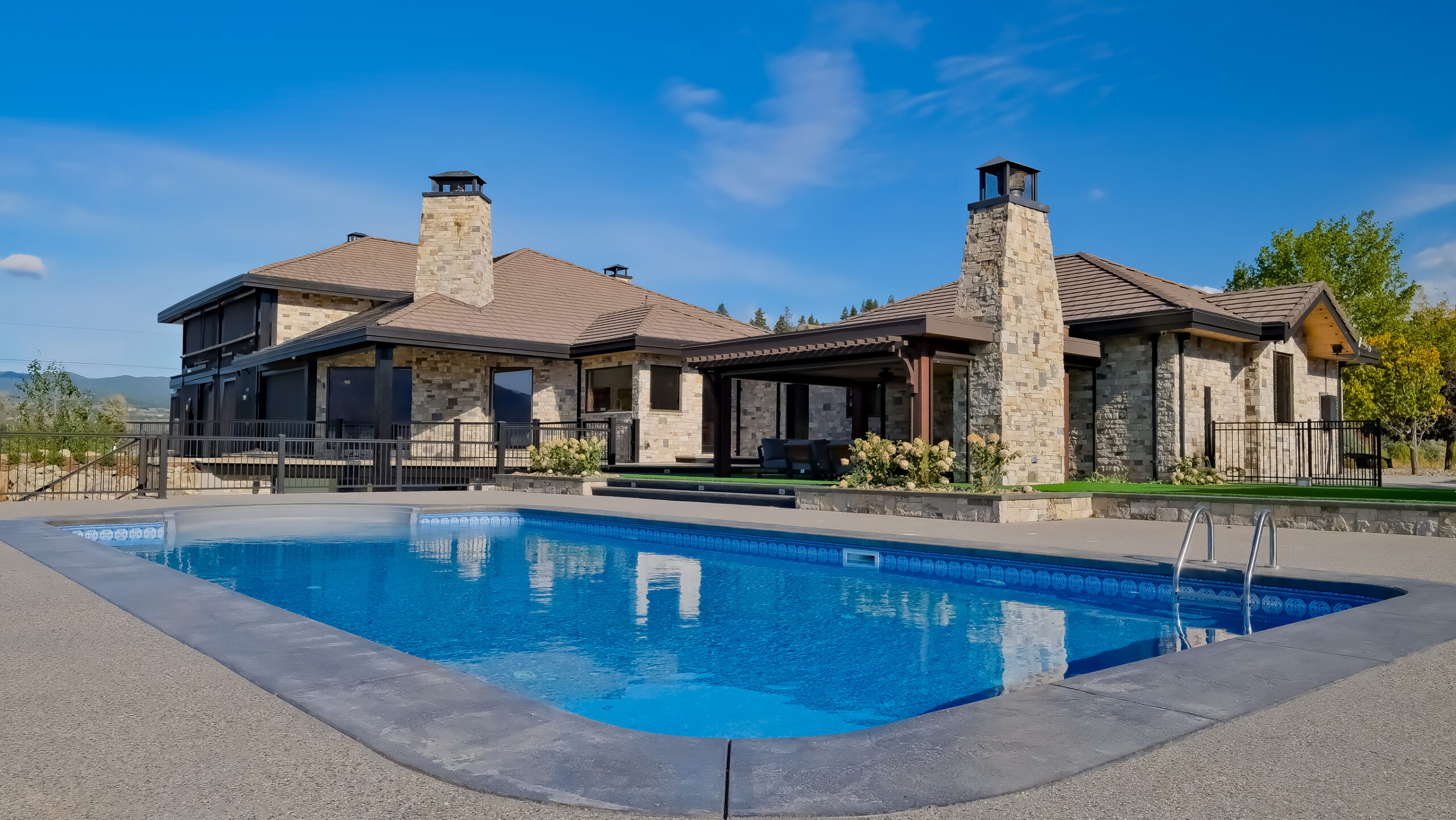 331 & 345 Lower Bench Road Penticton V2A 8V4