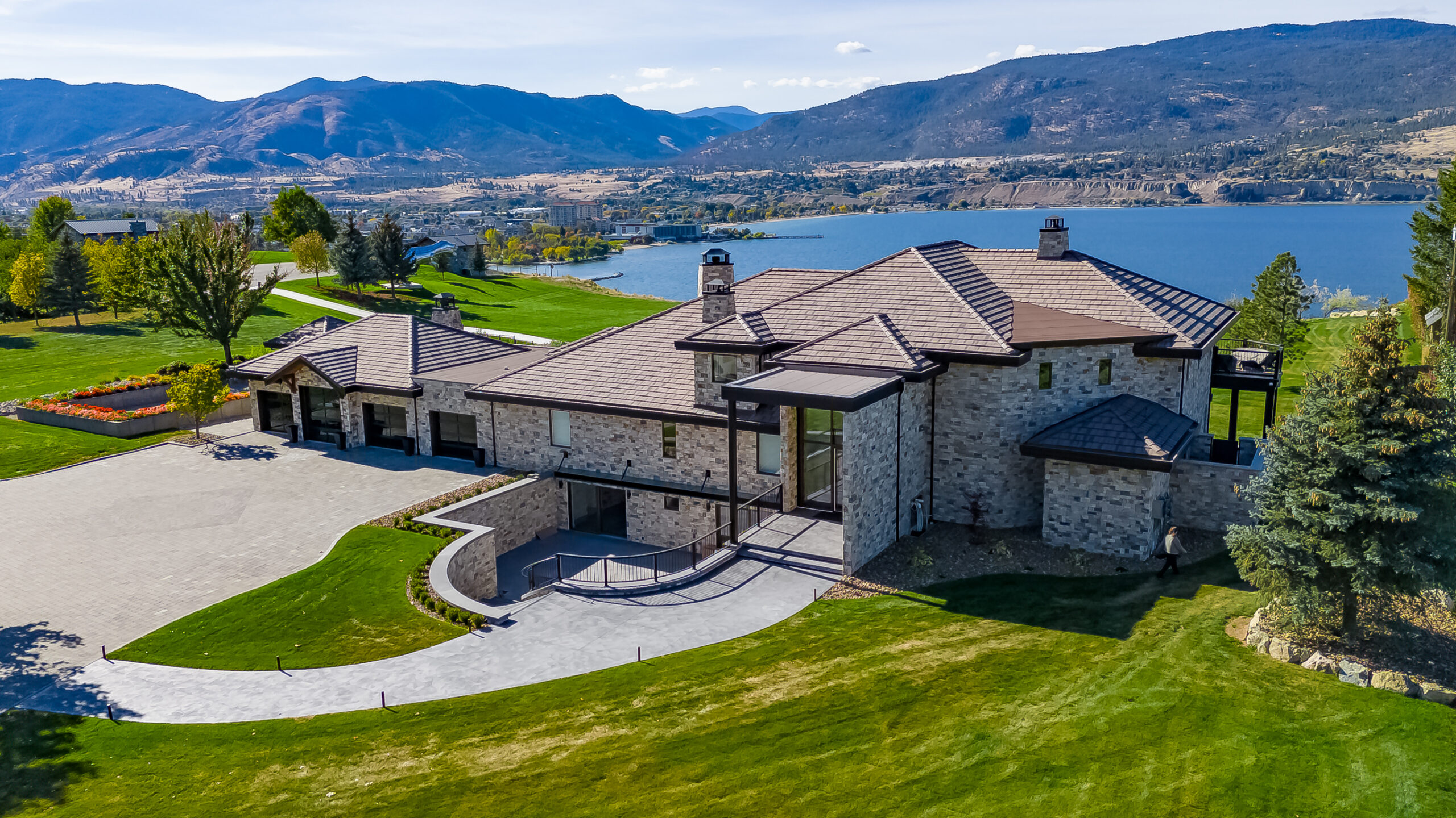 331 & 345 Lower Bench Road Penticton V2A 8V4