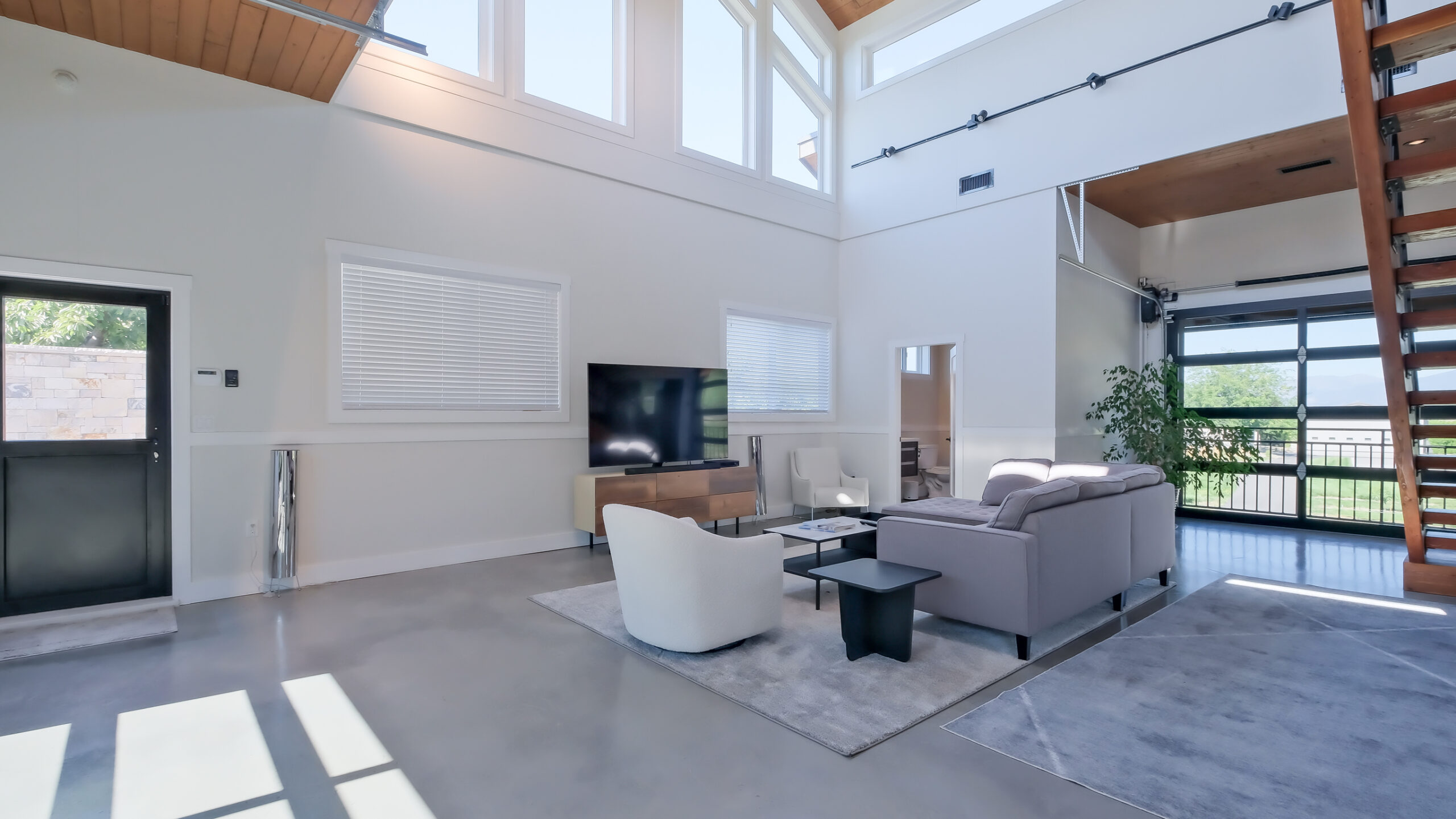 331 & 345 Lower Bench Road Penticton V2A 8V4