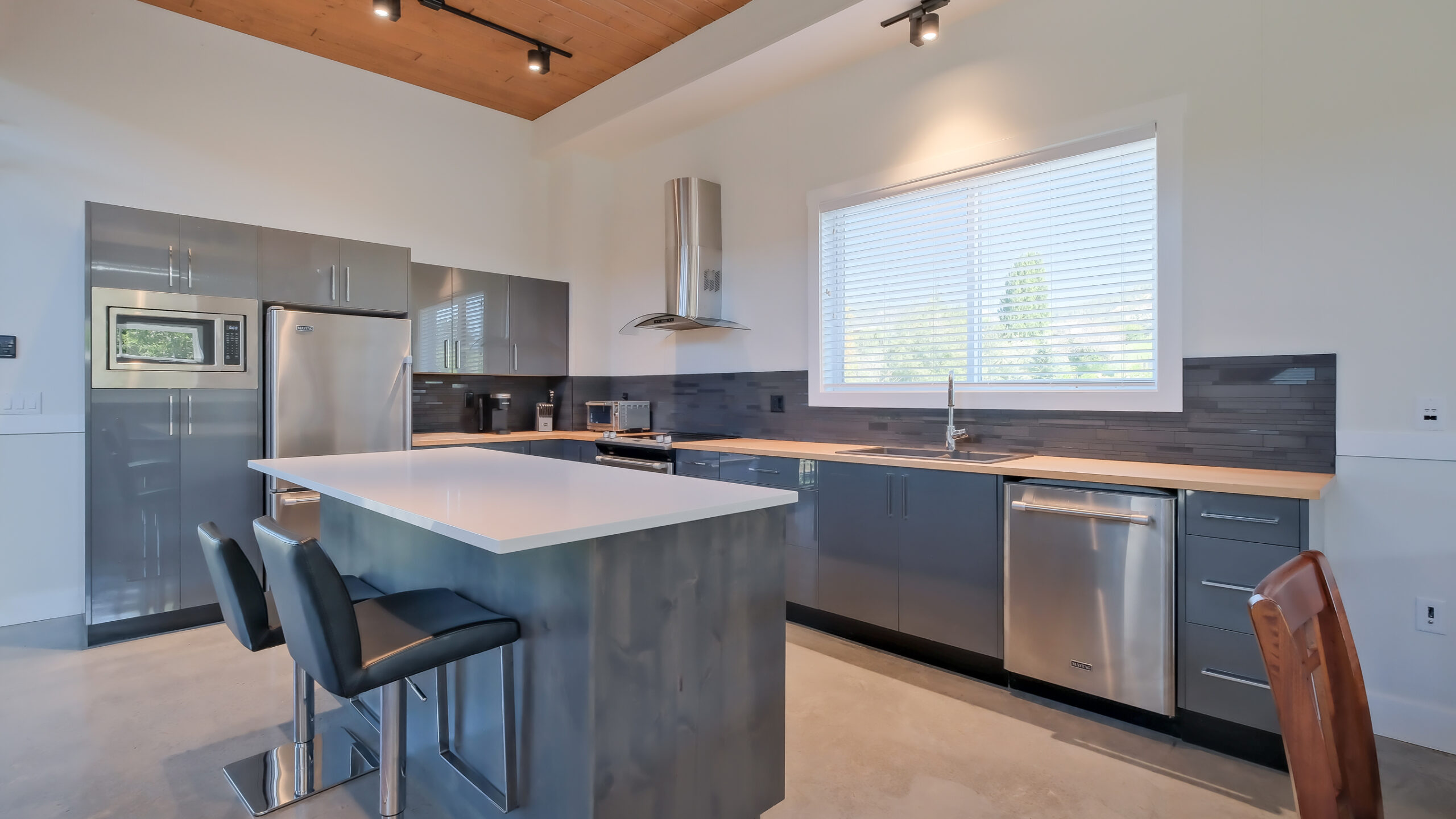 331 & 345 Lower Bench Road Penticton V2A 8V4