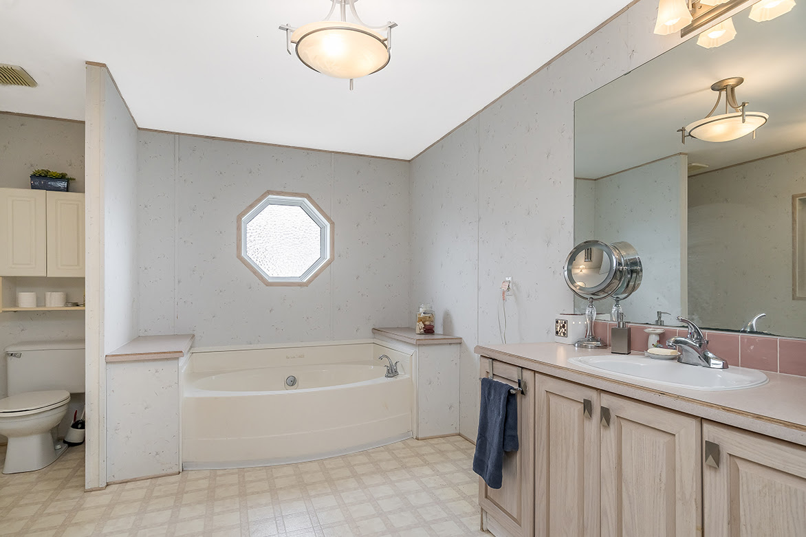 41168 Lougheed Hwy 107 Mission V0M 1G0